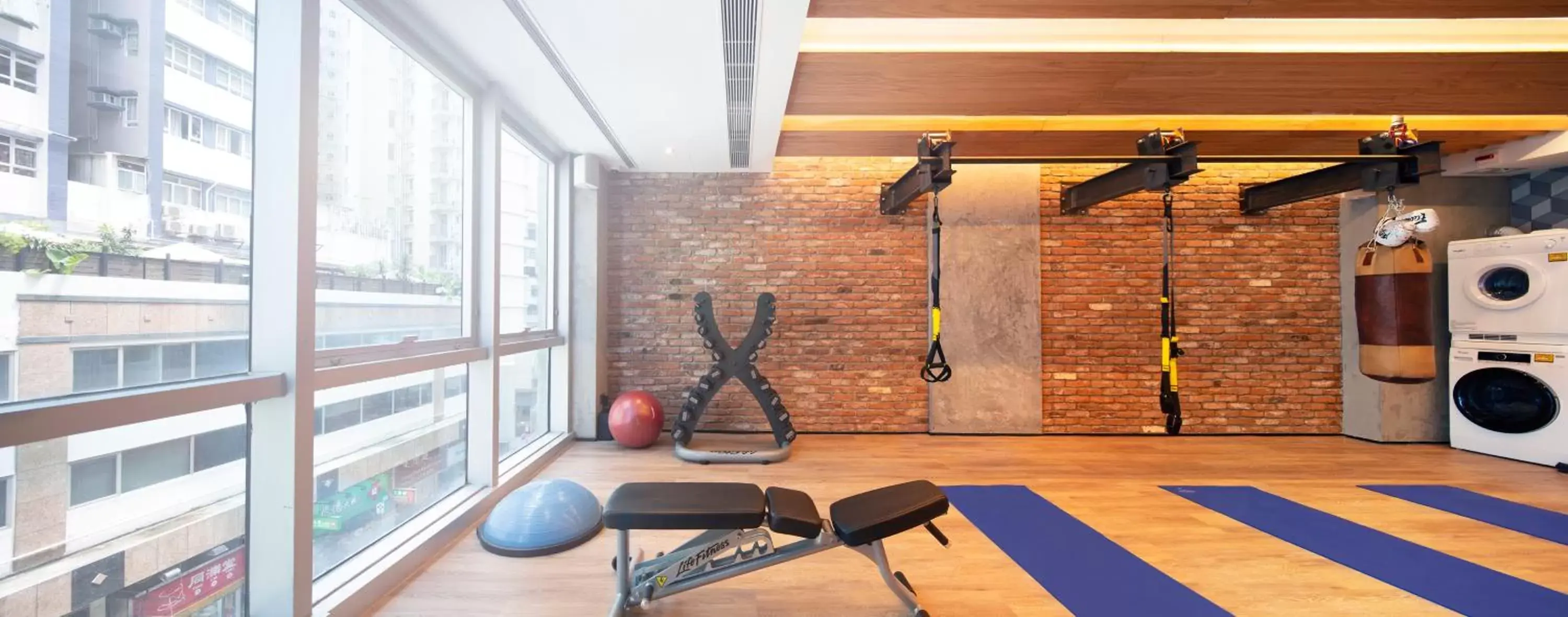 Fitness centre/facilities in The Sheung Wan by Ovolo