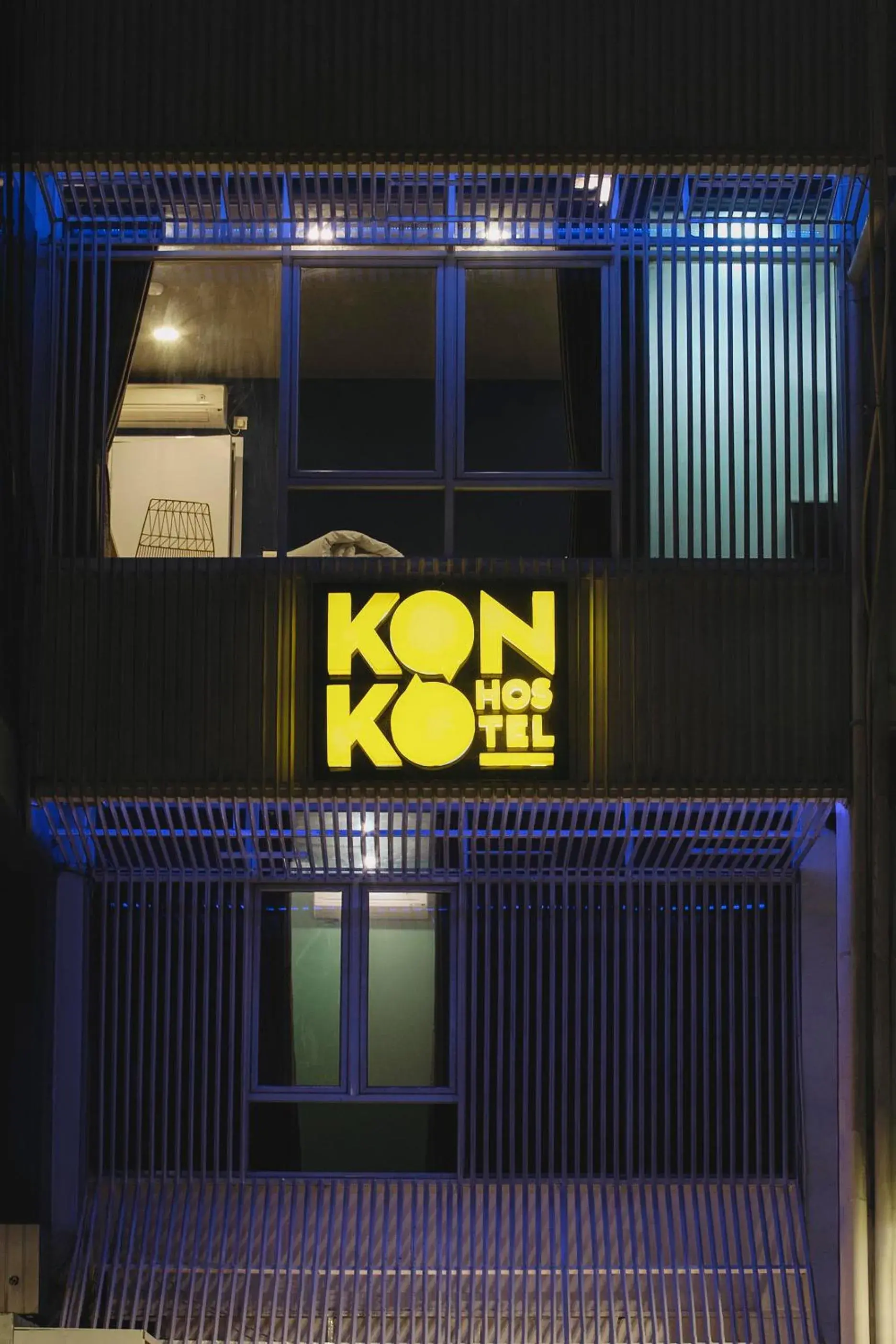 Facade/entrance, Property Building in Konko Hostel