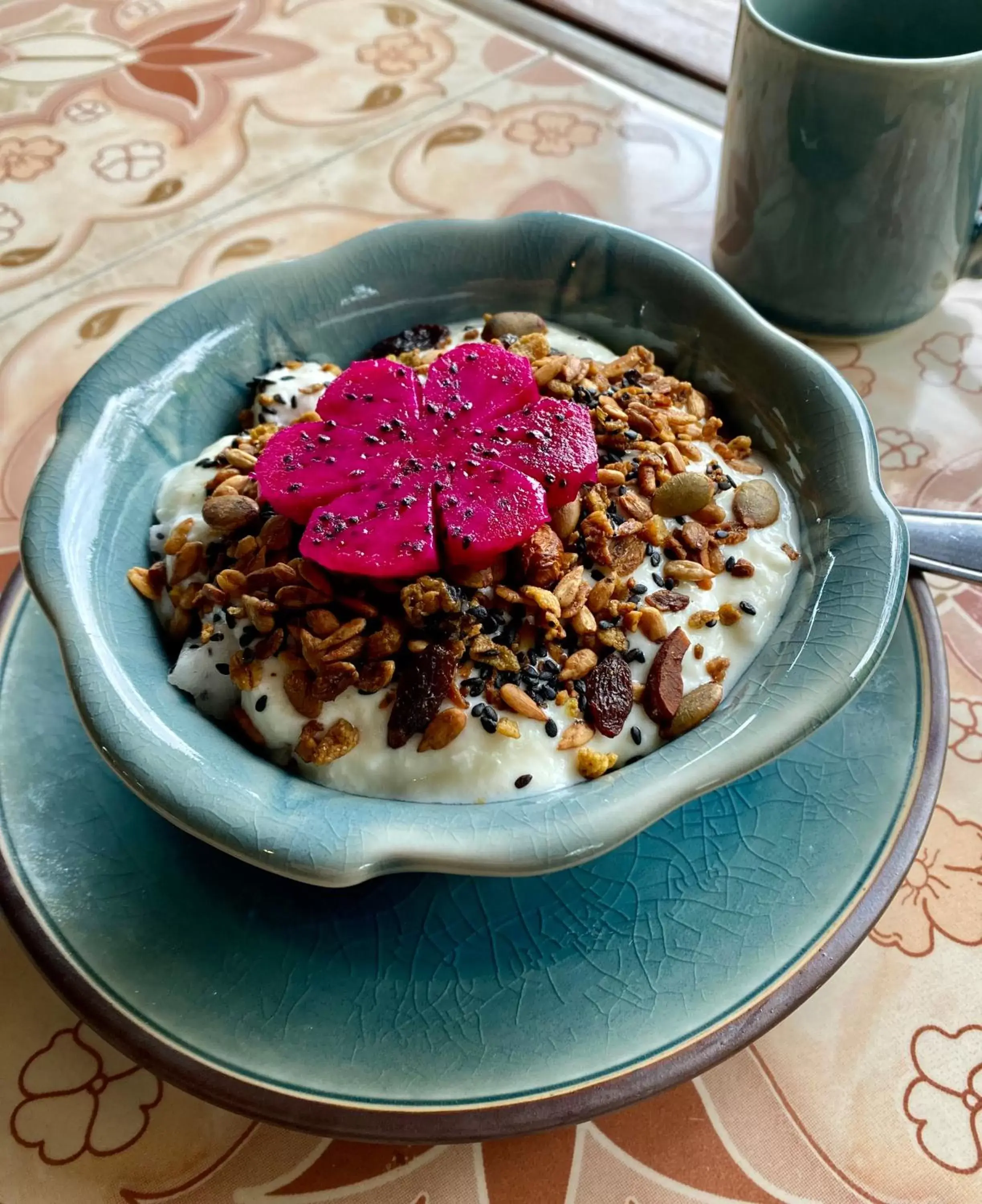 American breakfast in Pura Vida Pai Resort