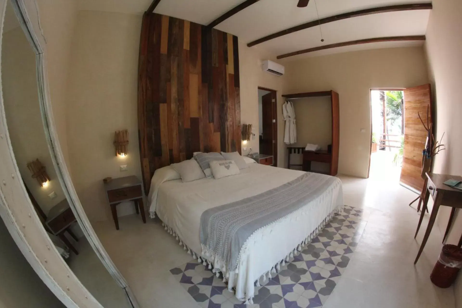 Bed in Maria Del Mar Tulum - Adults Only