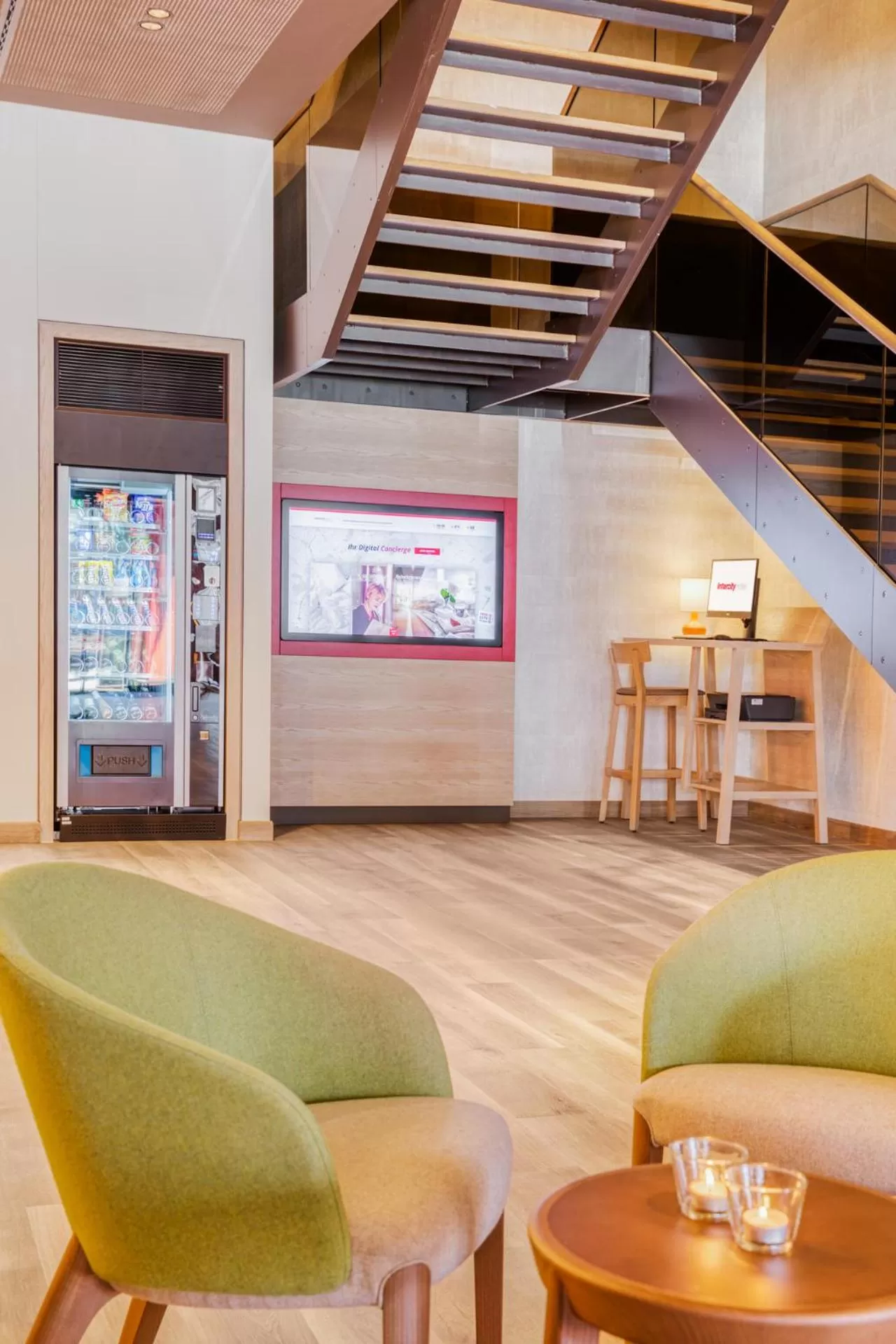 Lobby or reception in IntercityHotel Hamburg-Barmbek