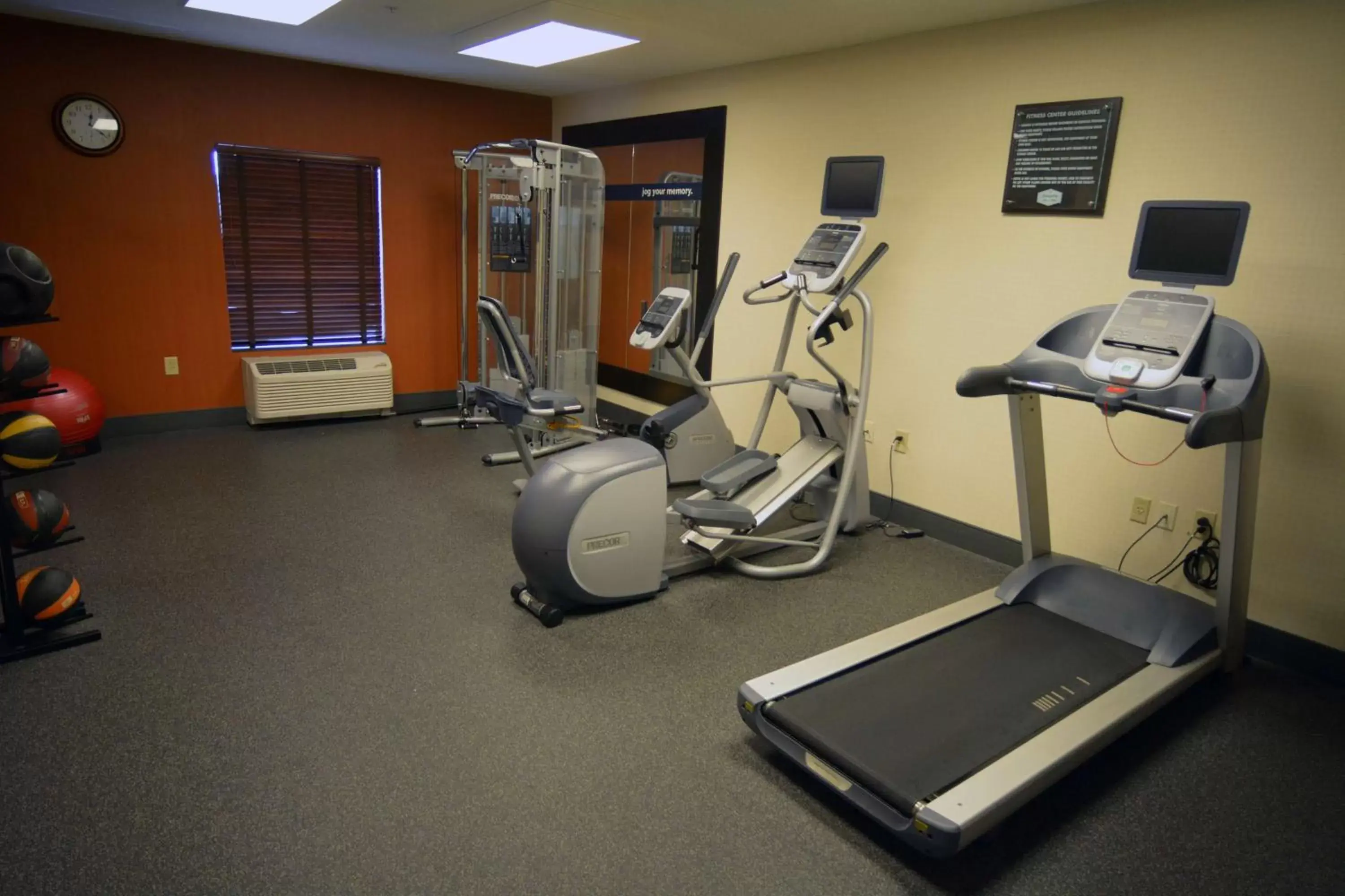 Fitness centre/facilities, Fitness Center/Facilities in Hampton Inn Warsaw
