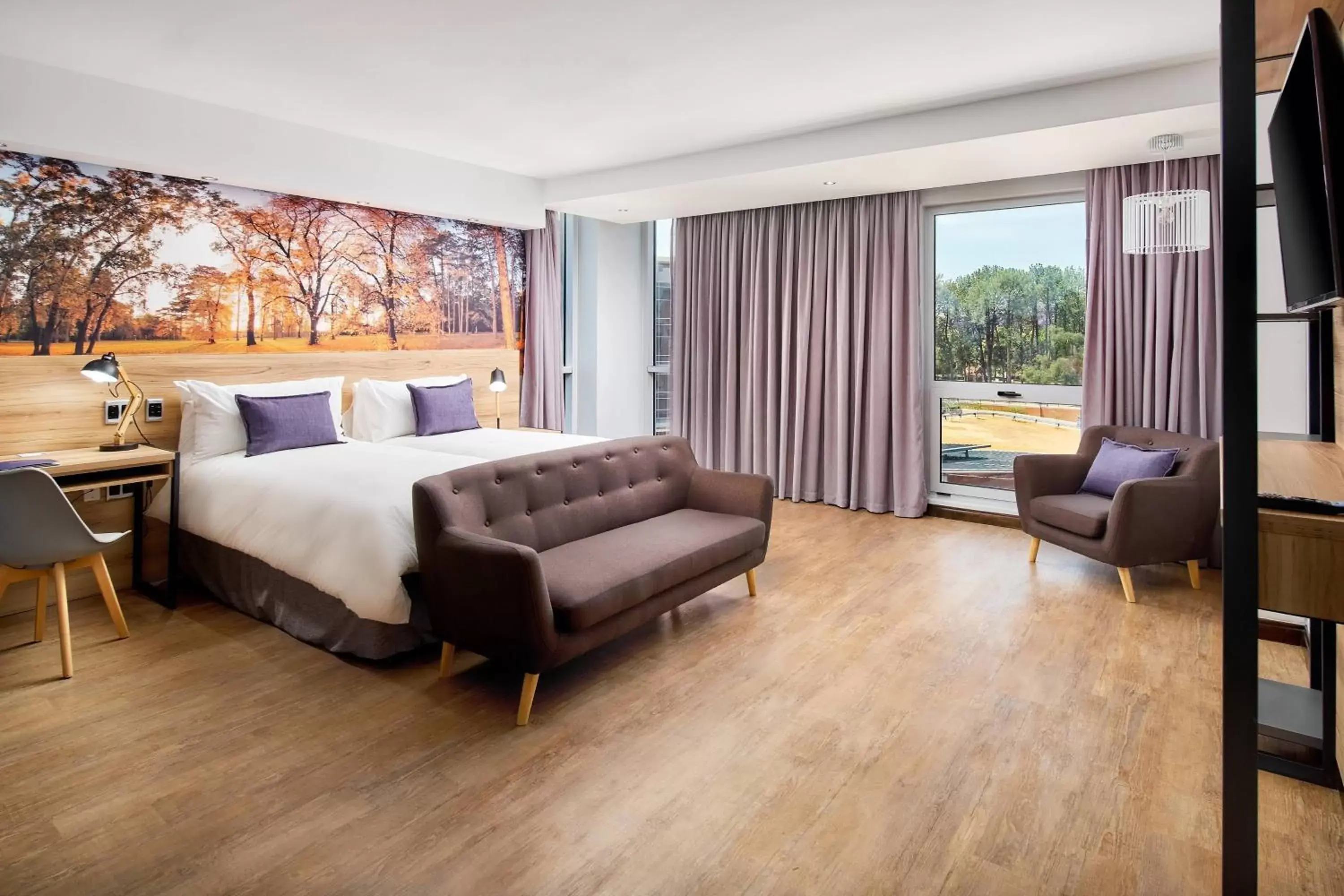 Photo of the whole room in Protea Hotel by Marriott Pretoria Loftus Park