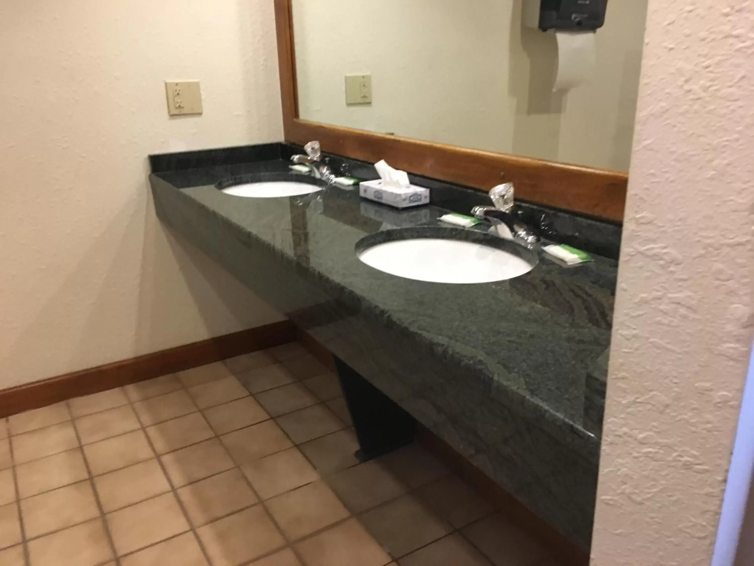 Bathroom in Landmark Motor Inn