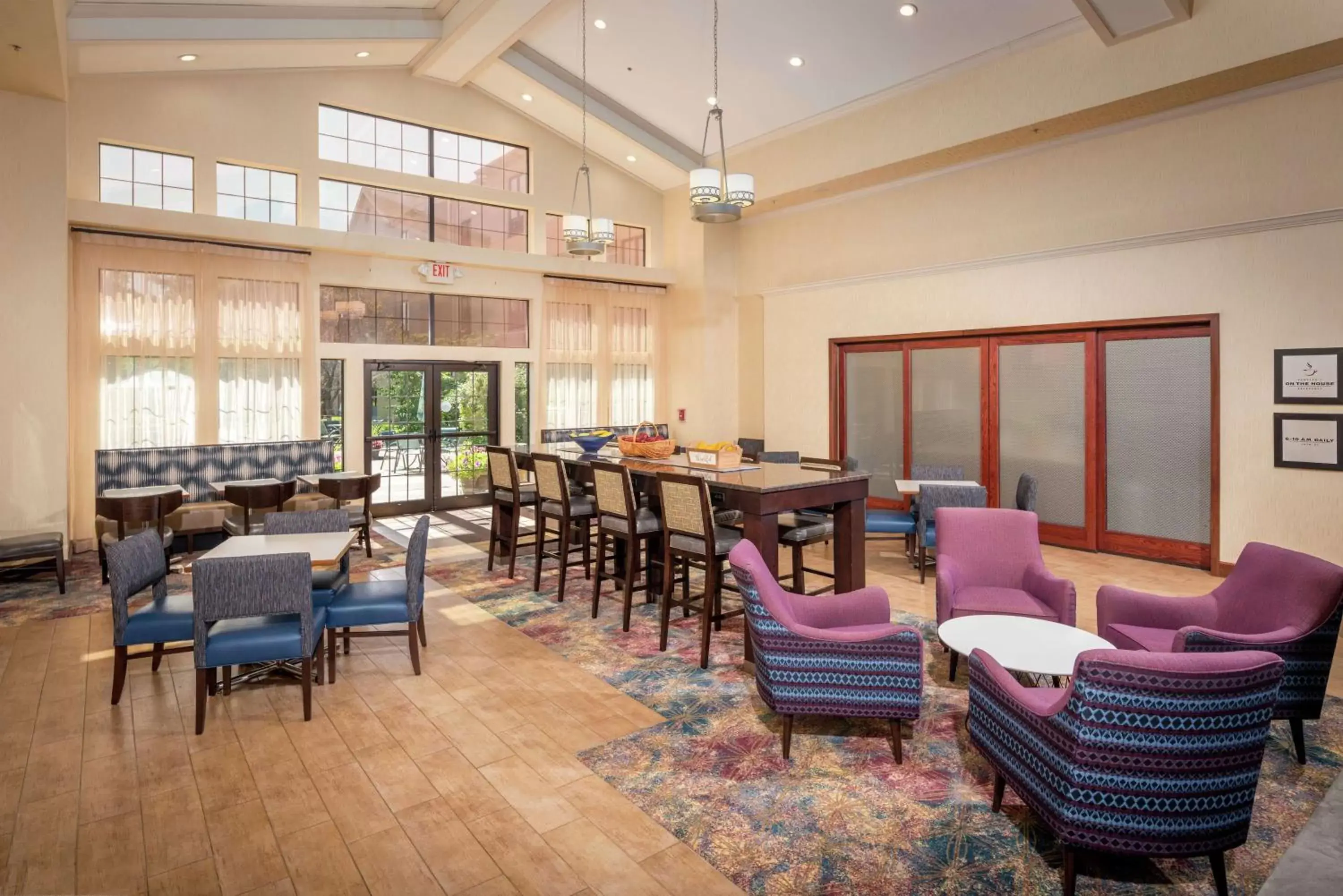 Lobby or reception, Restaurant/Places to Eat in Hampton Inn & Suites Binghamton/Vestal