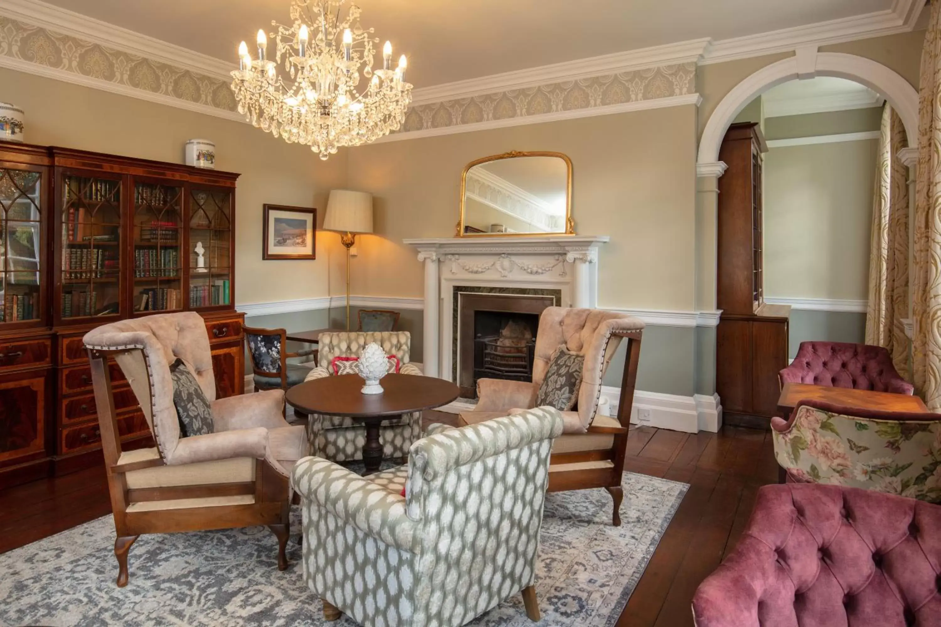 Lounge or bar, Seating Area in Norton Park Hotel, Spa & Manor House - Winchester