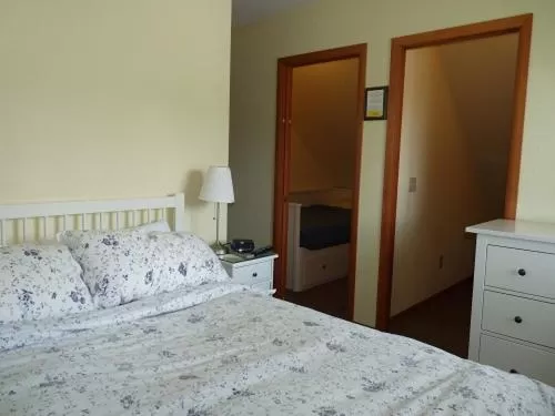 Bed in Driftwood Inn