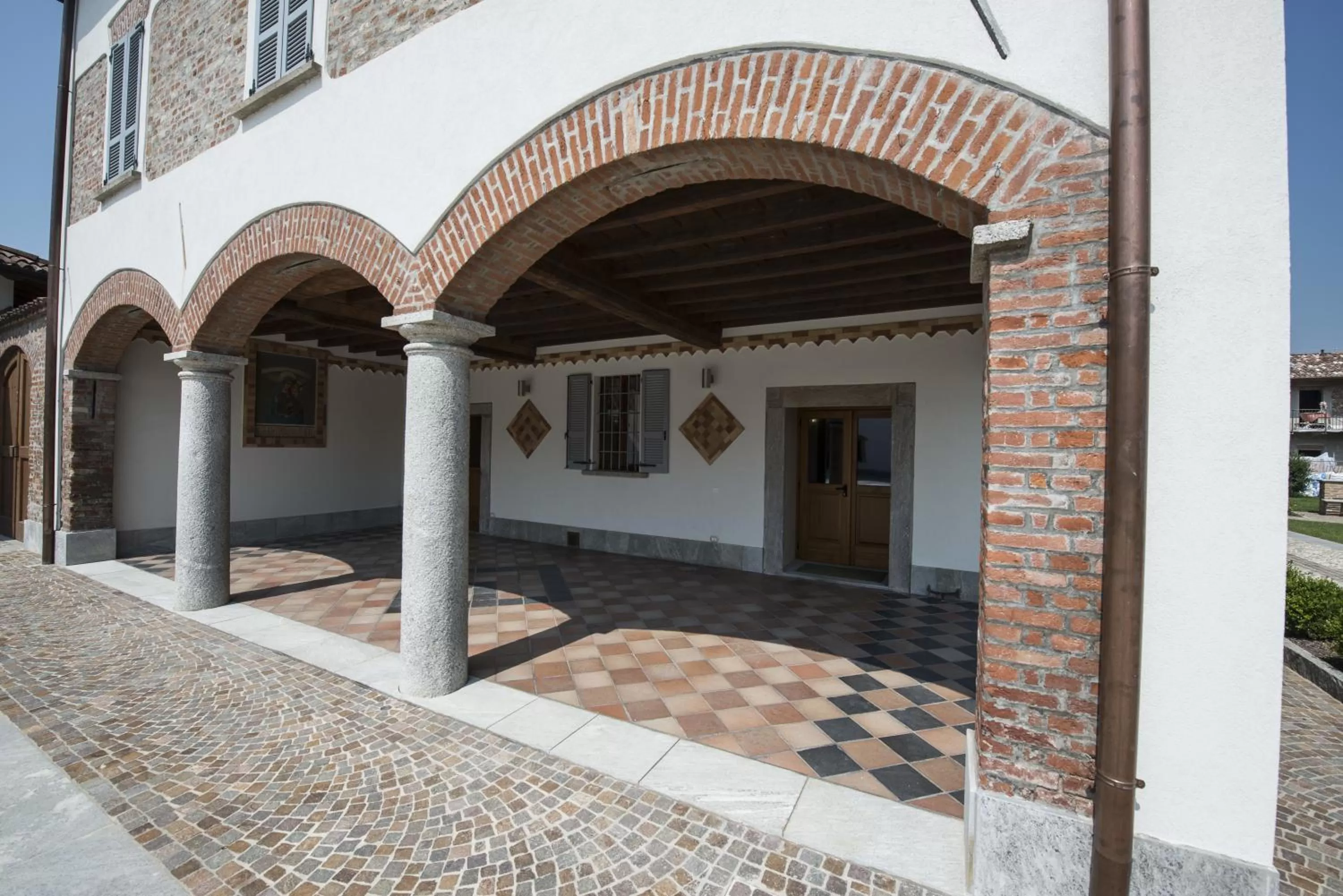 Property building in Hotel Sesmones