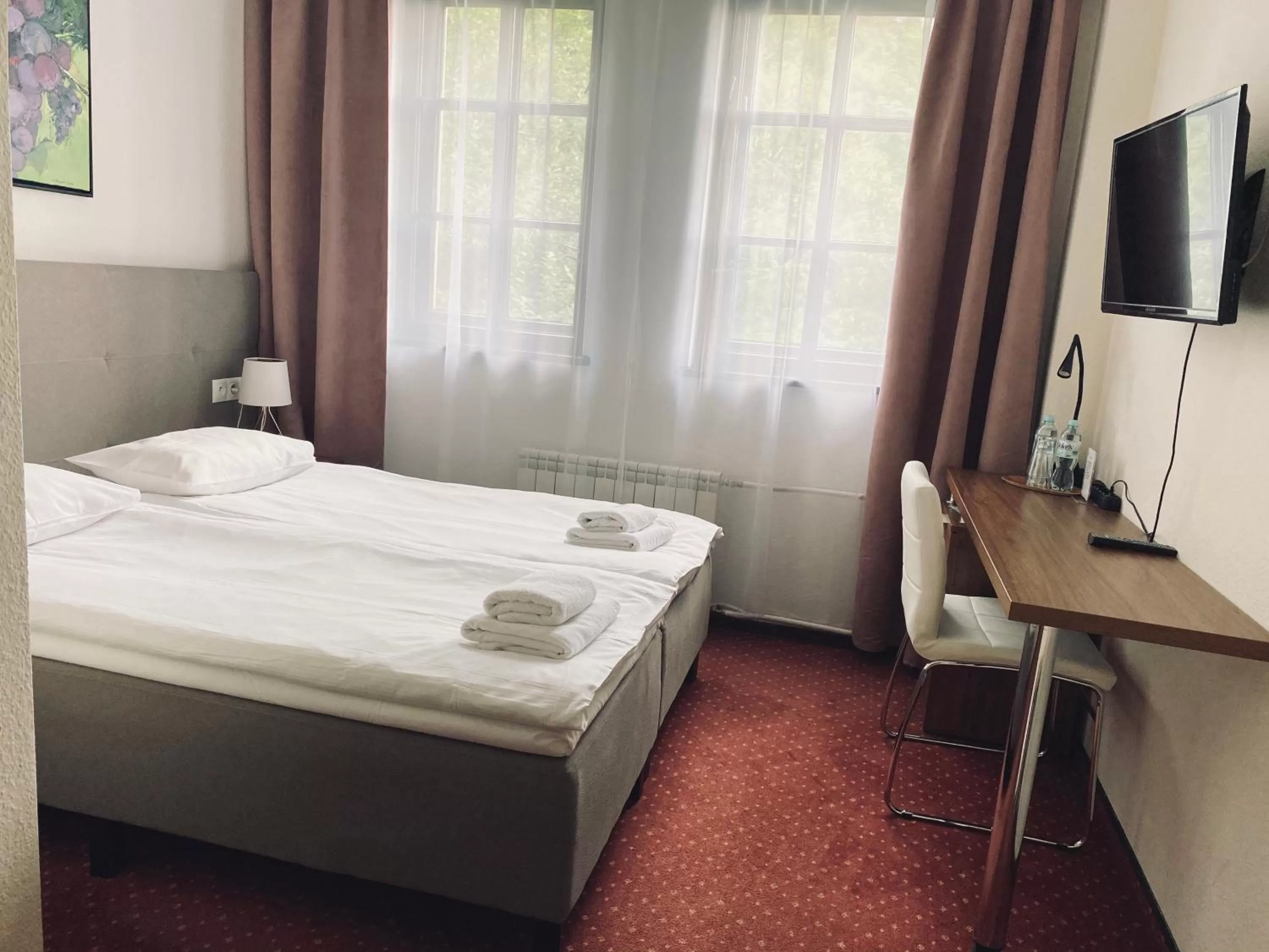 Photo of the whole room, Bed in Hotel Kolorowa