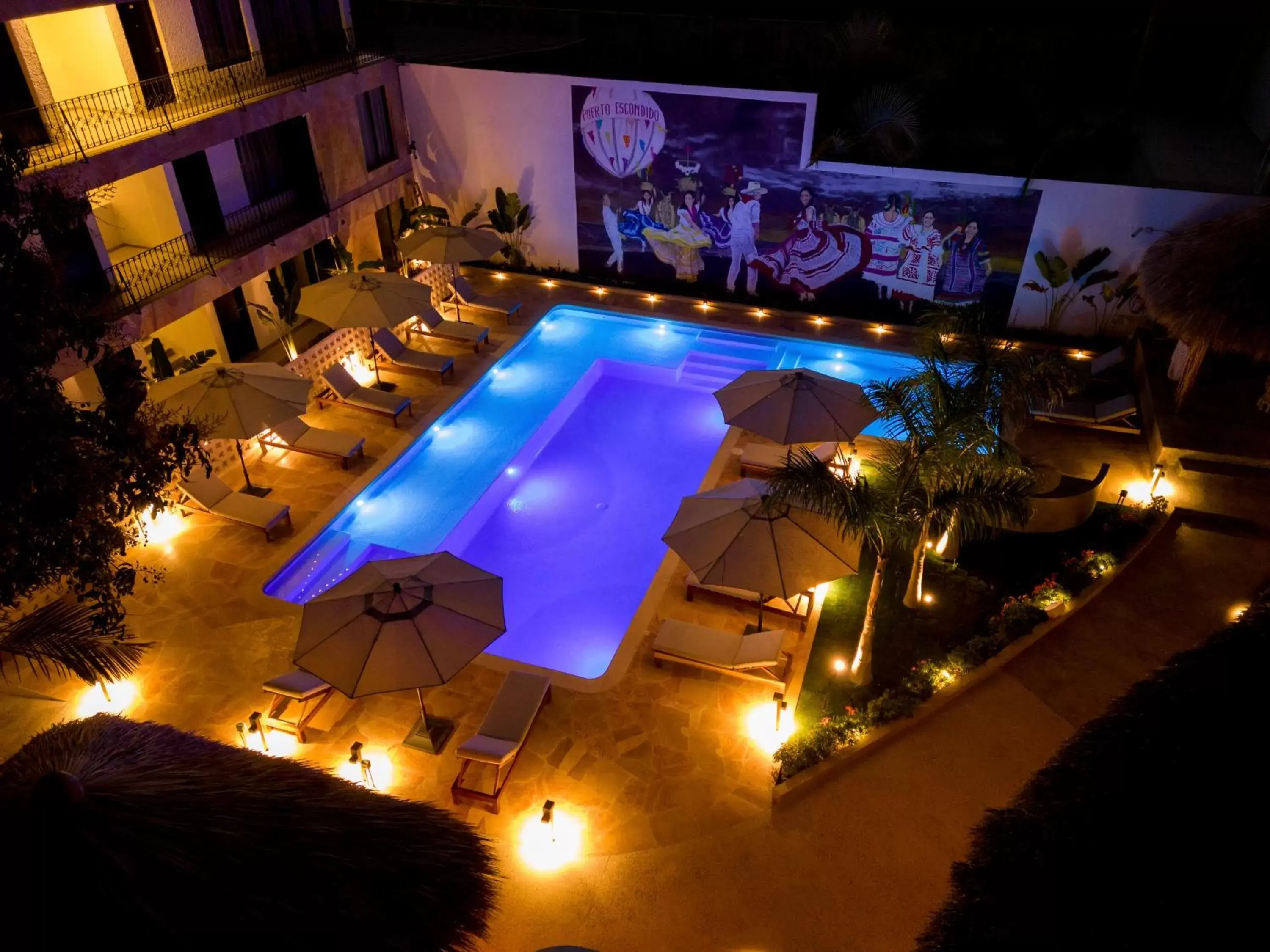 Night, Pool View in Hotel Camino Del Sol