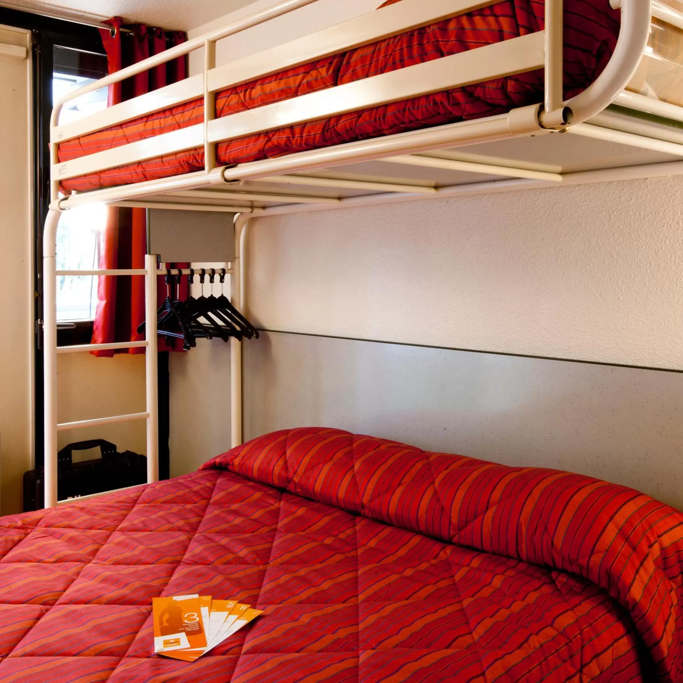 Bed, Bunk Bed in Premiere Classe Cambrai Proville