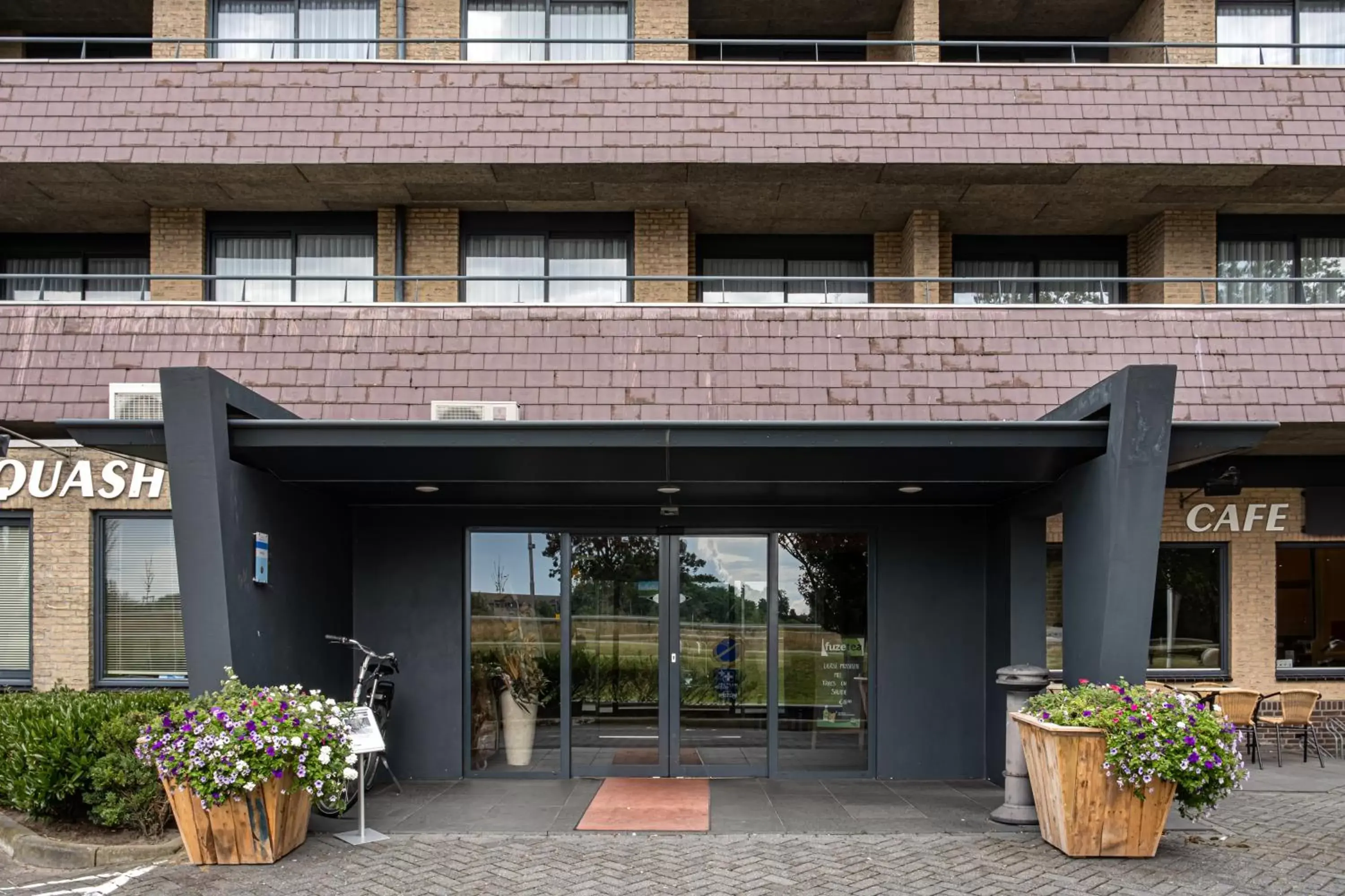 Facade/entrance in Hotel Iselmar