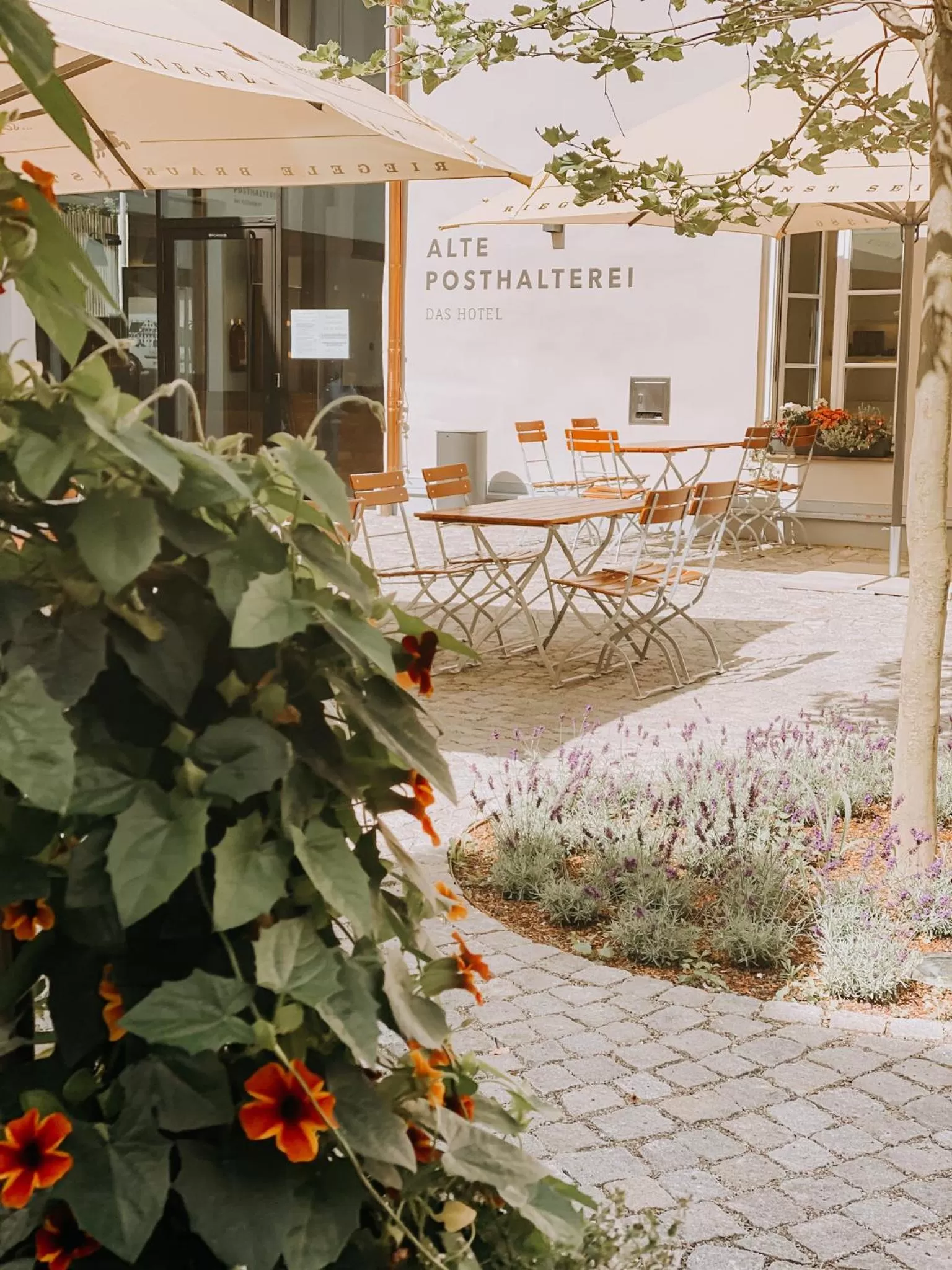 Property building in Hotel & Restaurant Posthalterei