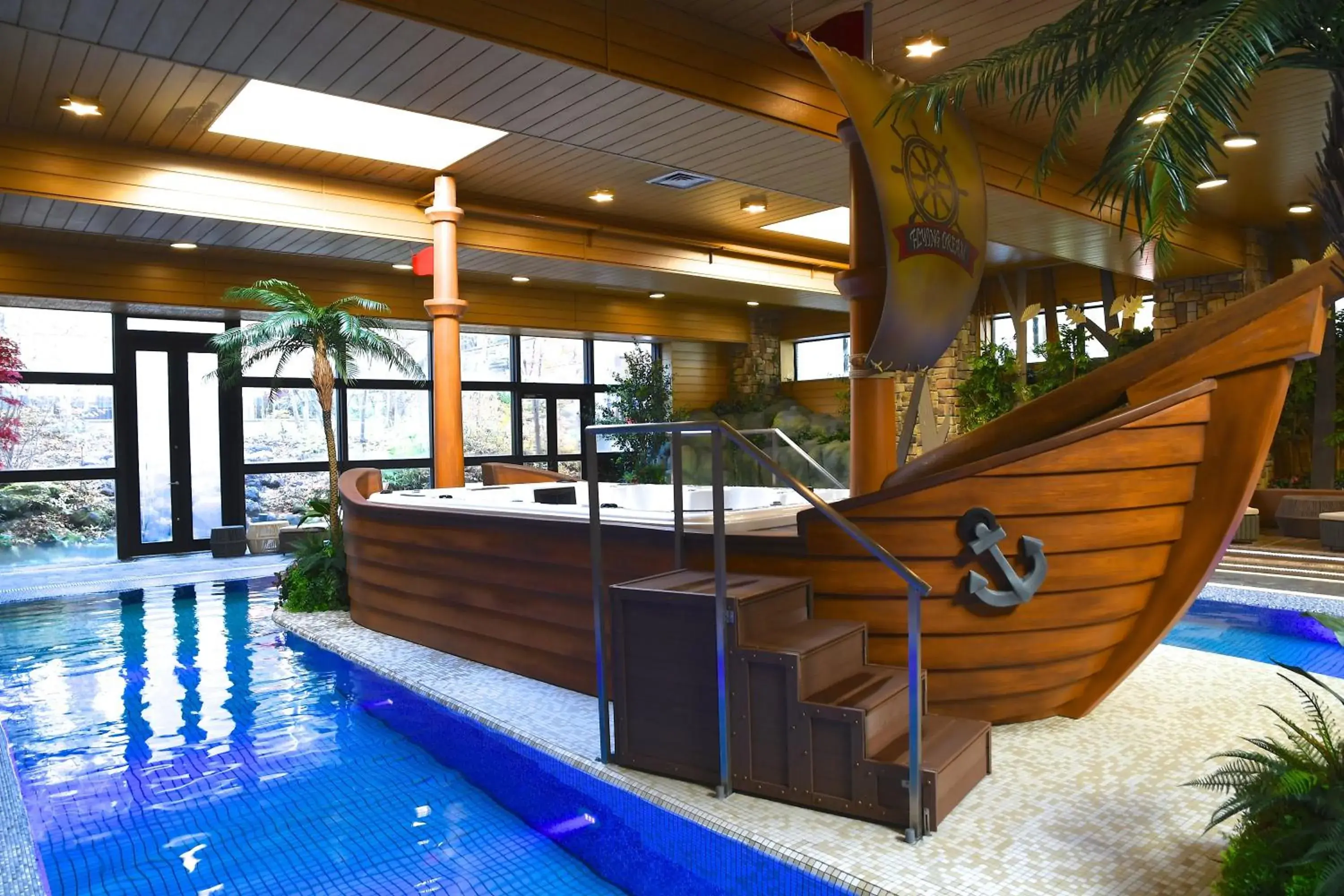 Swimming Pool in Karuizawakurabu Hotel 1130 Hewitt Resort