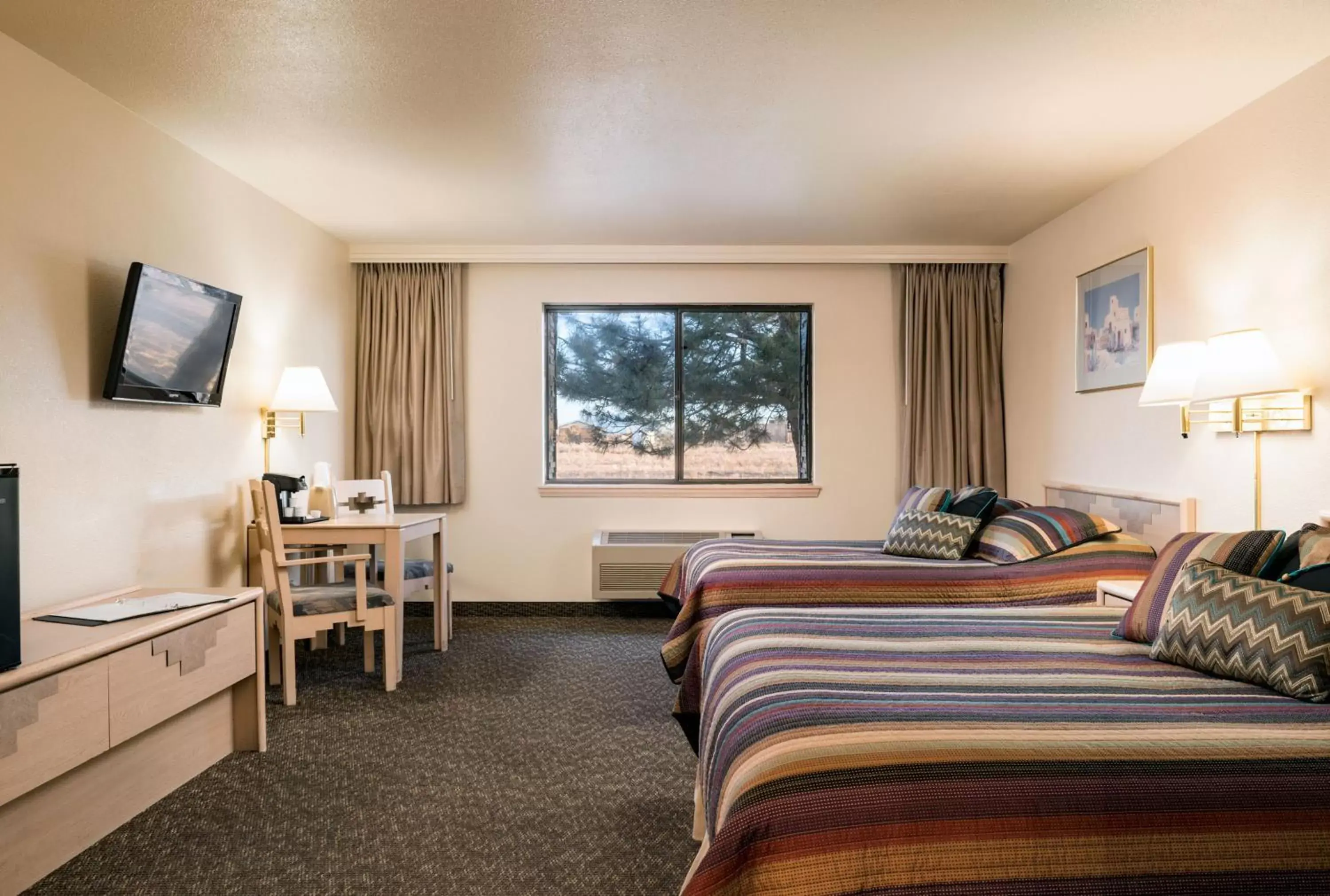 Bedroom, Bed in Grand Canyon Inn and Motel - South Rim Entrance