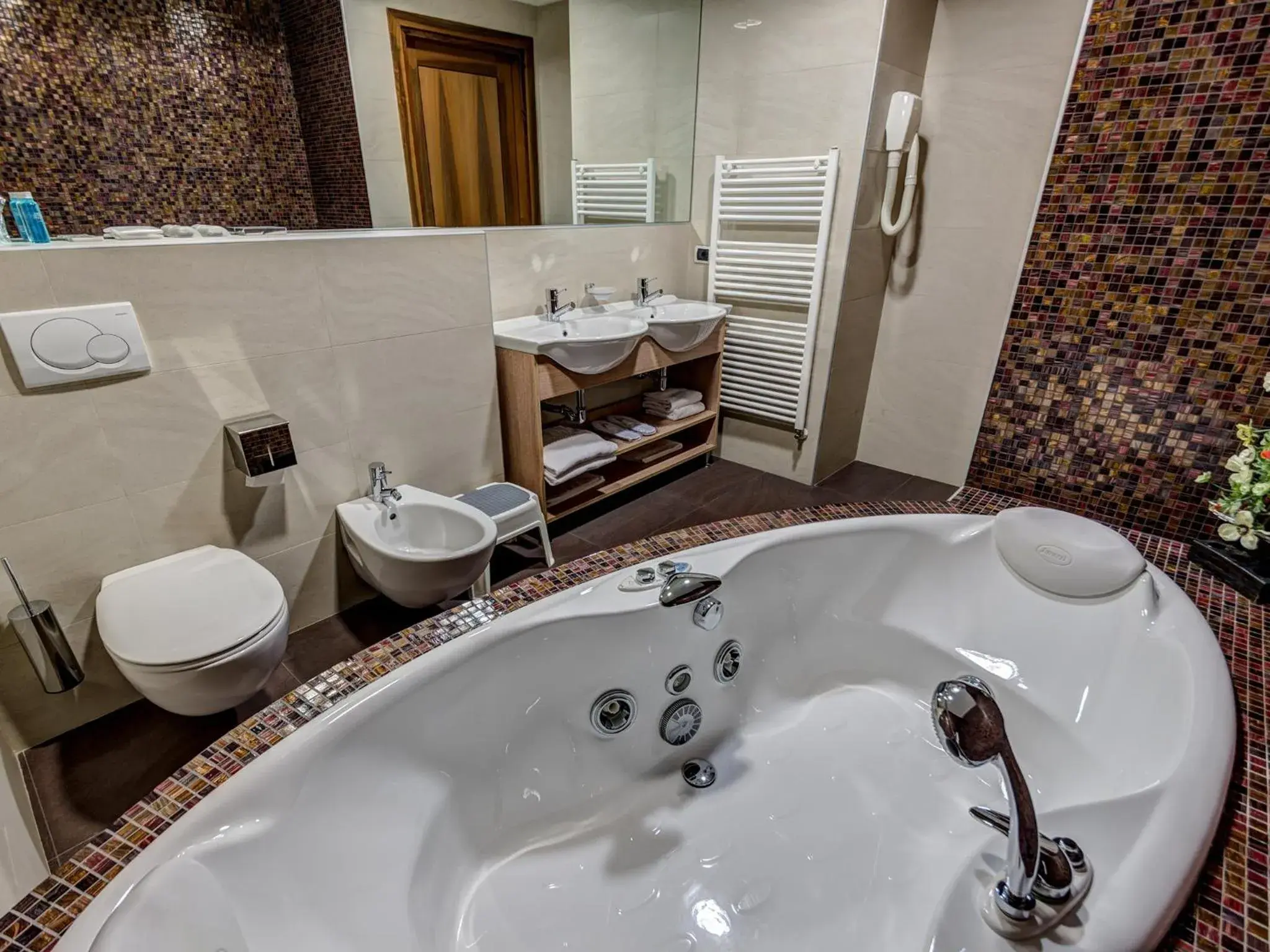 Toilet, Bathroom in Hotel Capital