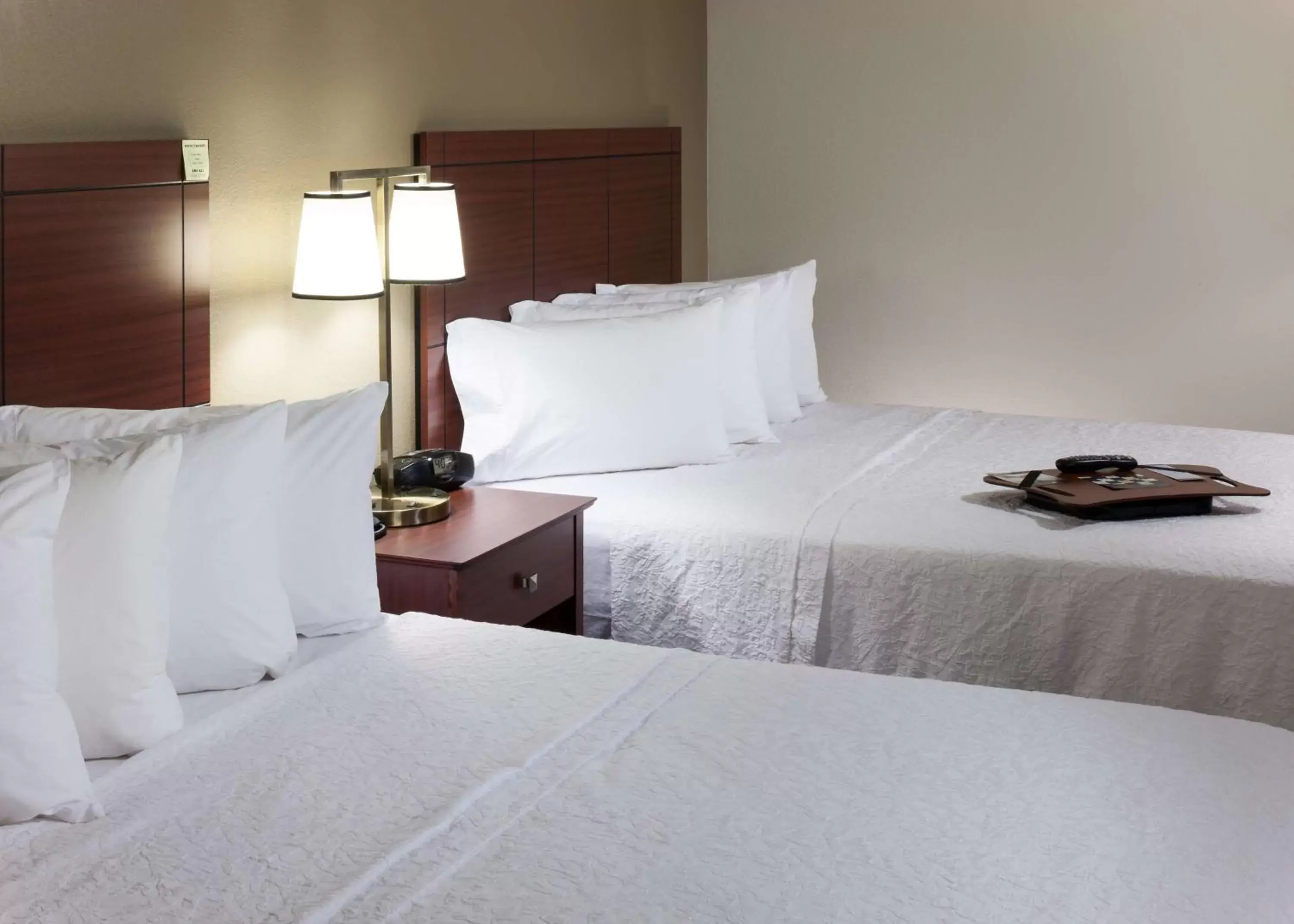 Bed in Hampton Inn & Suites Boise-Downtown