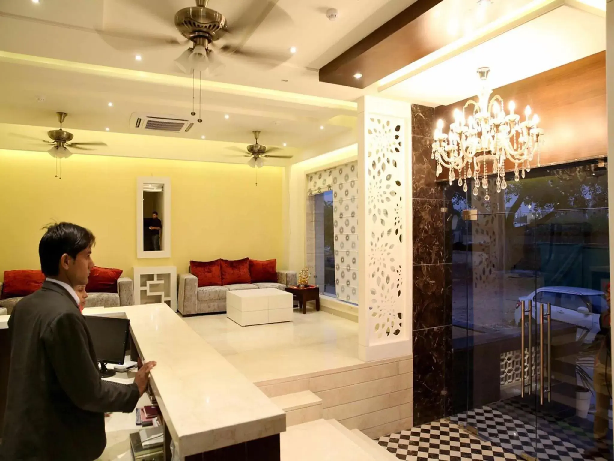 Lobby or reception in Hotel Taj Villa- Agra