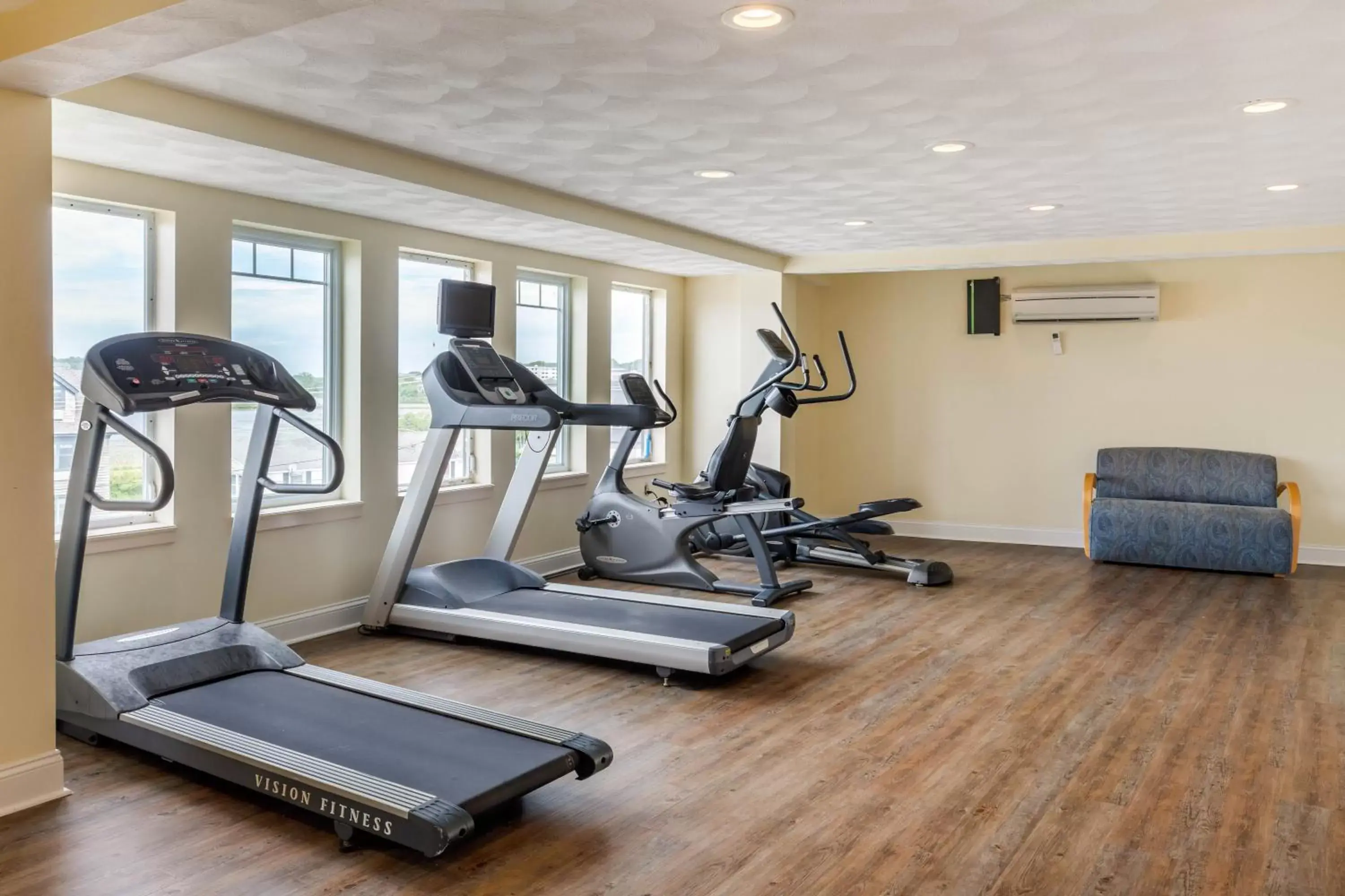 Fitness centre/facilities, Fitness Center/Facilities in Atlantic Beach Hotel Newport