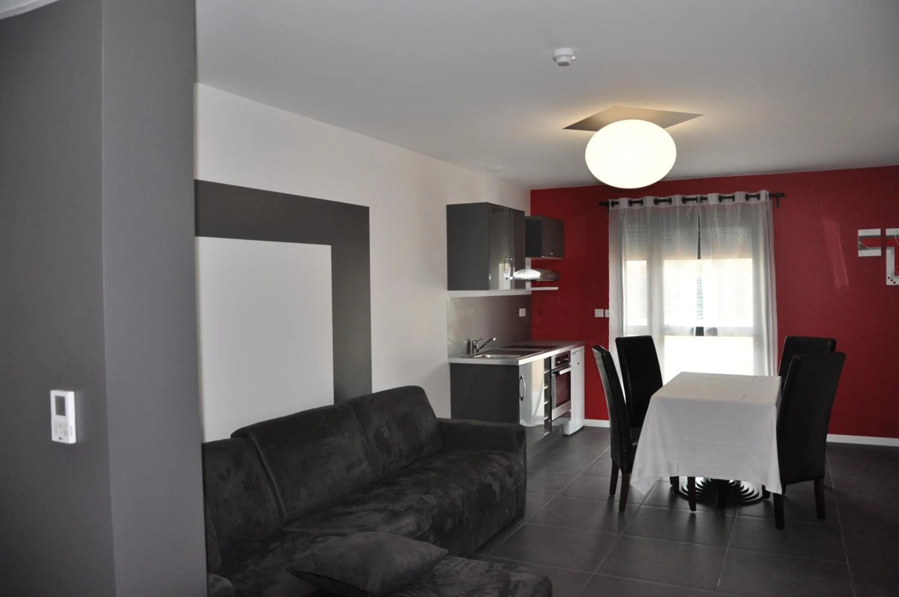 Seating area in The Originals City, Hôtel des Arts, Montauban