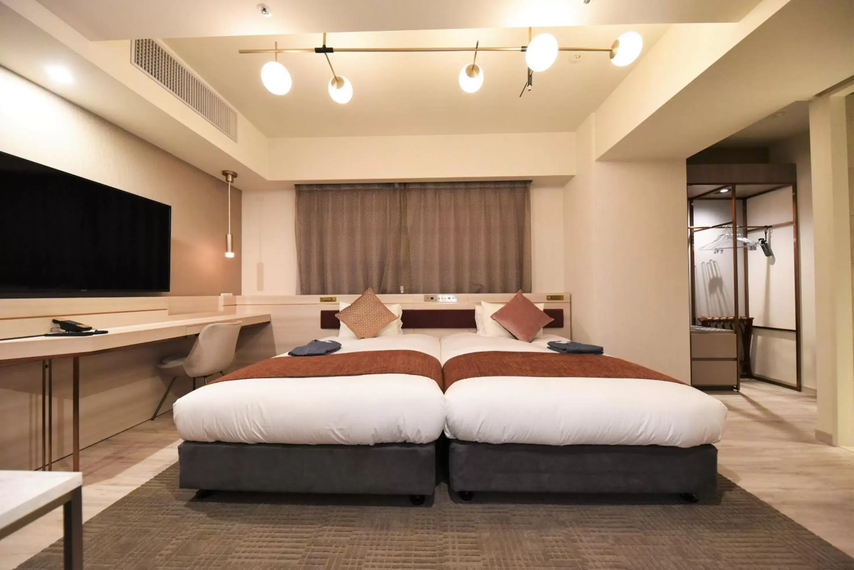 Photo of the whole room, Bed in Hotel Cordia Osaka Hommachi