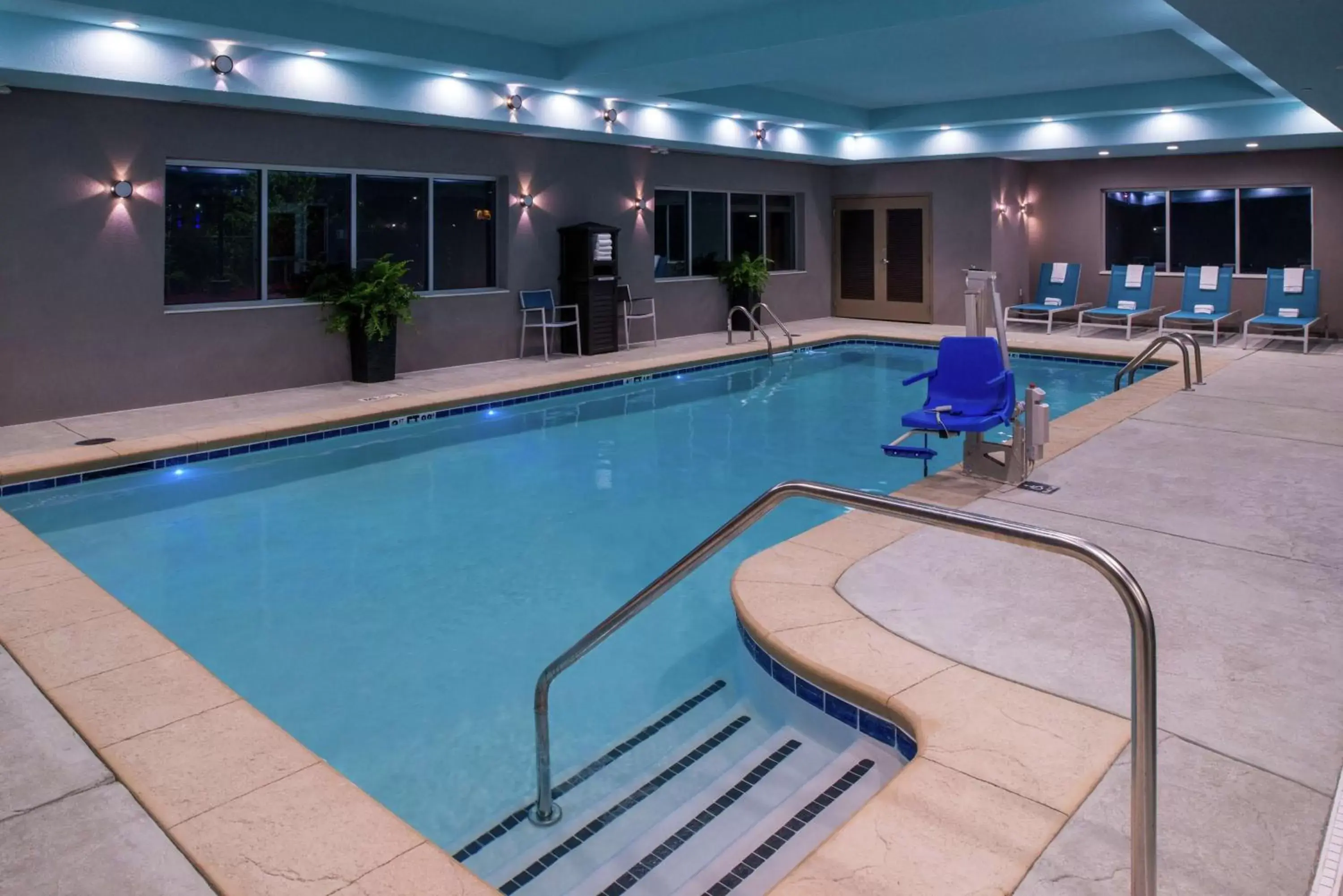 Pool view, Swimming Pool in Hampton Inn & Suites Atlanta/Marietta