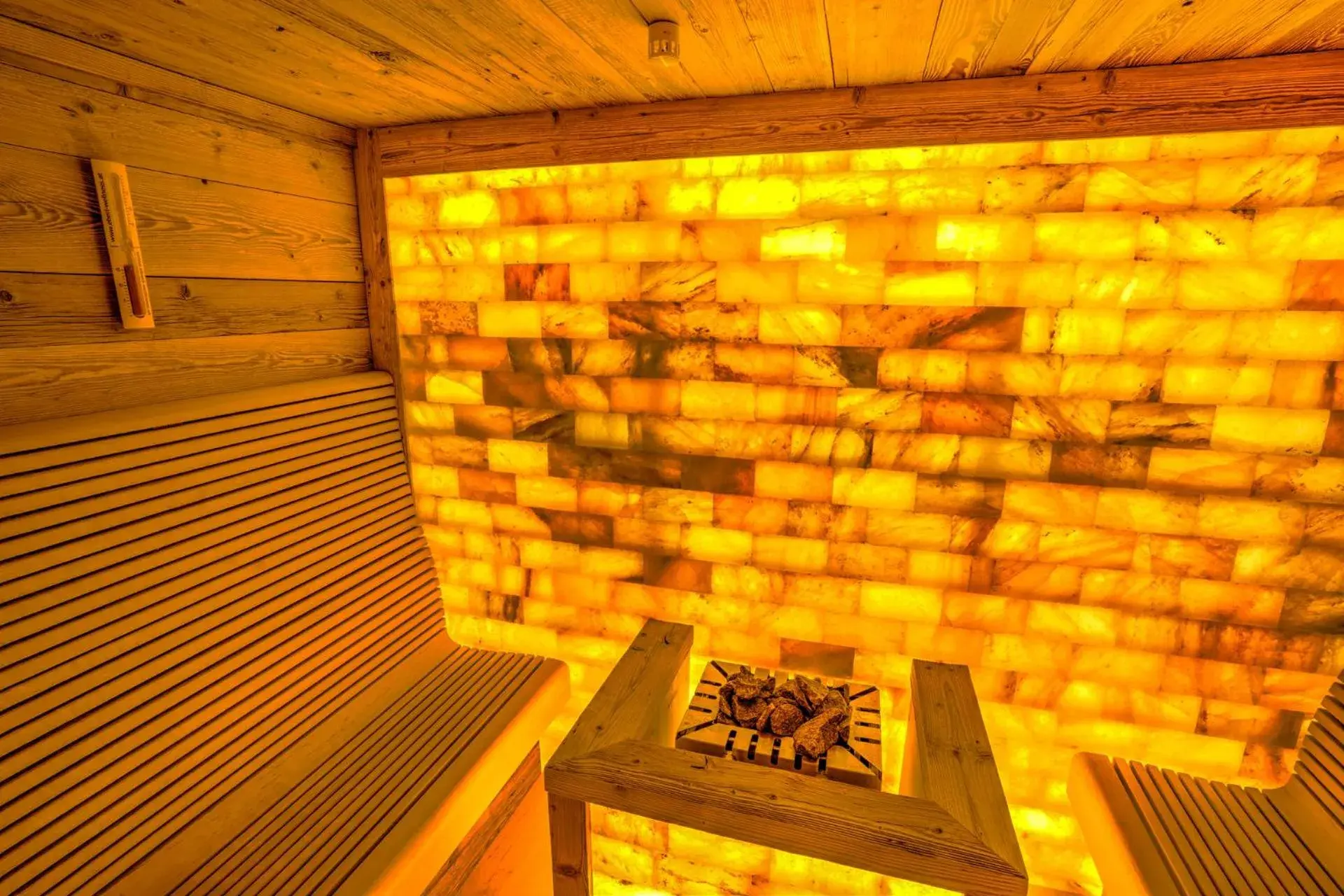 Sauna in Alpenbad Hotel Hohenhaus