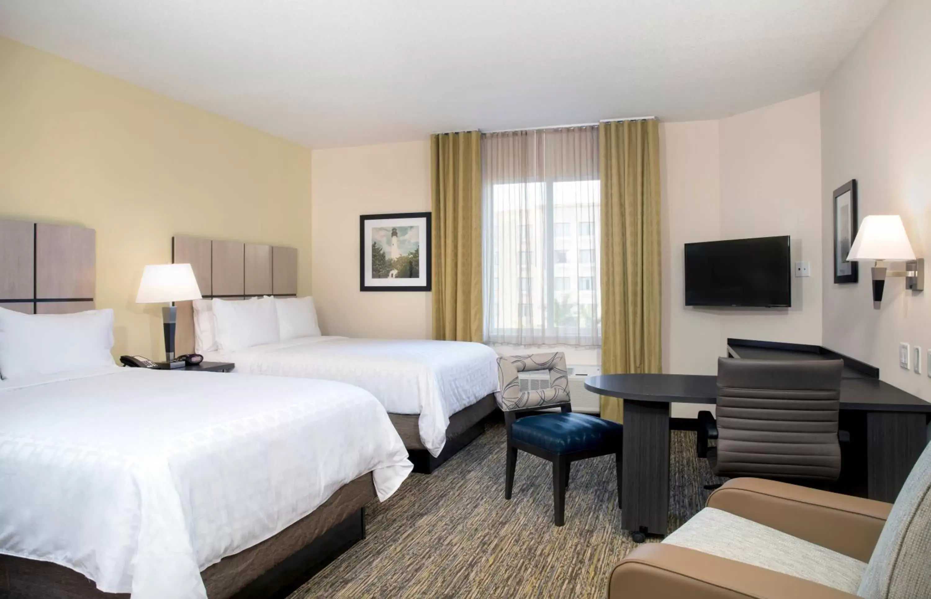 Photo of the whole room, Bed in Candlewood Suites - Miami Exec Airport - Kendall, an IHG Hotel