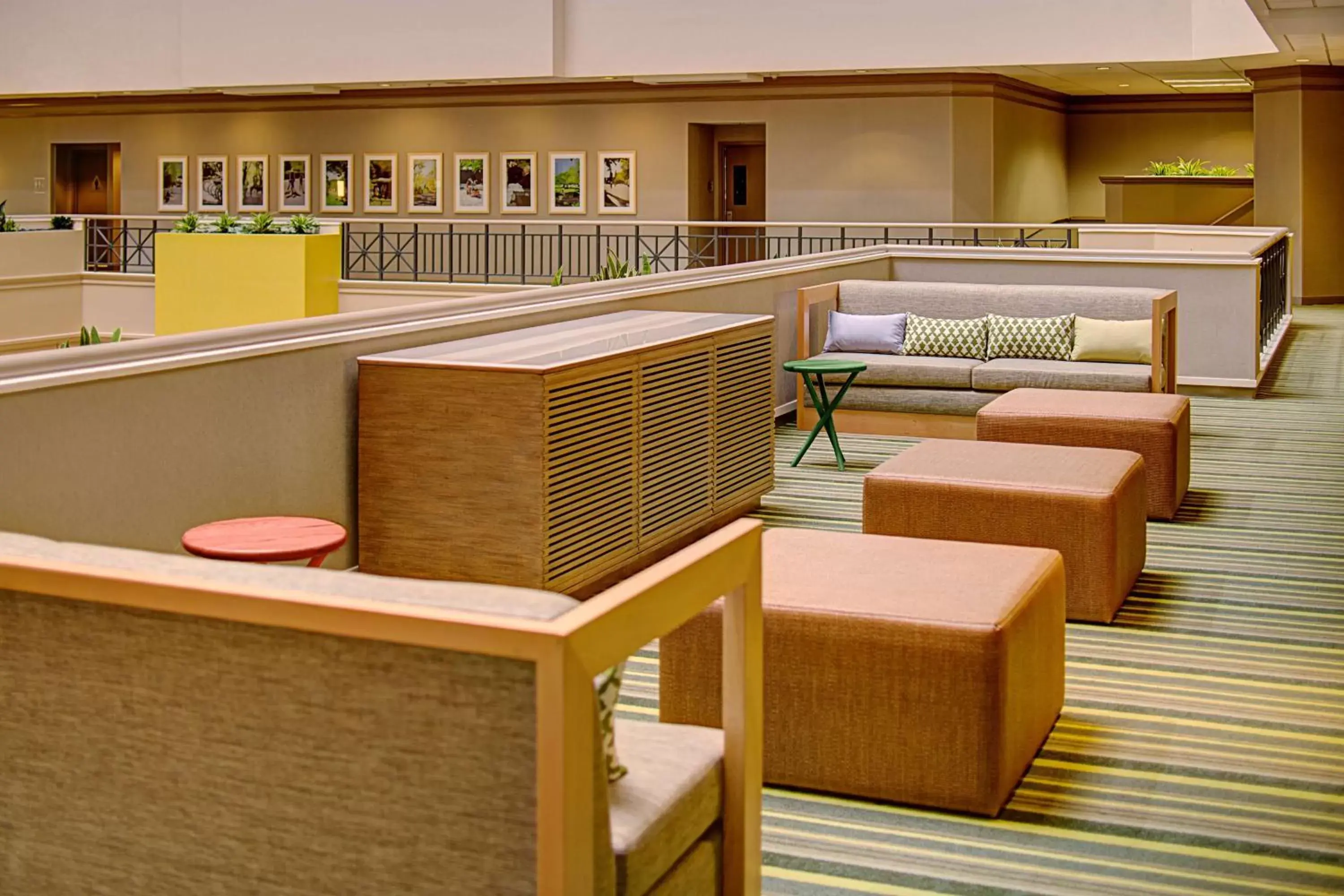 Lobby or reception in Embassy Suites by Hilton San Diego Bay Downtown