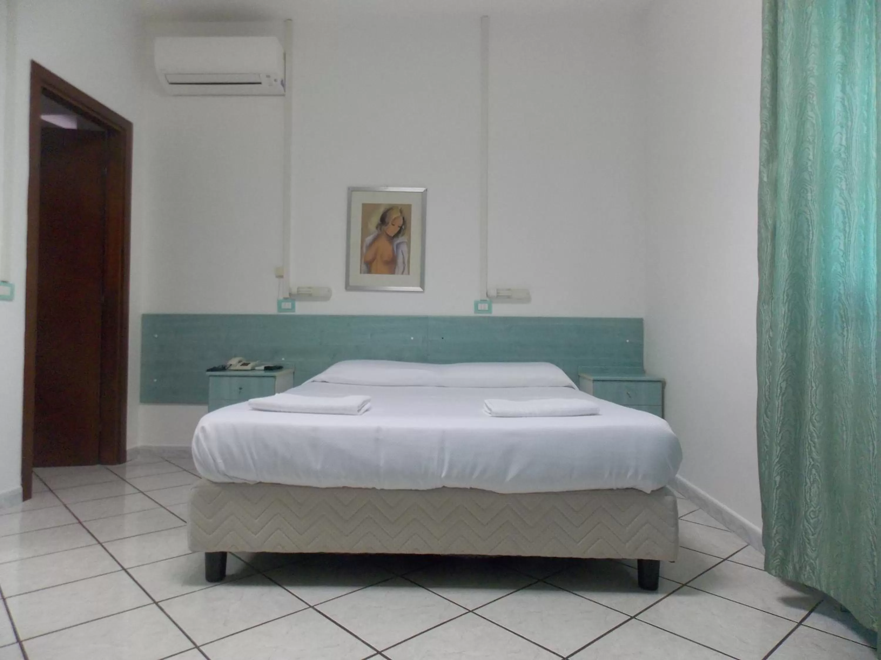 Bed in Hotel Villa dei Butteri - Aprilia