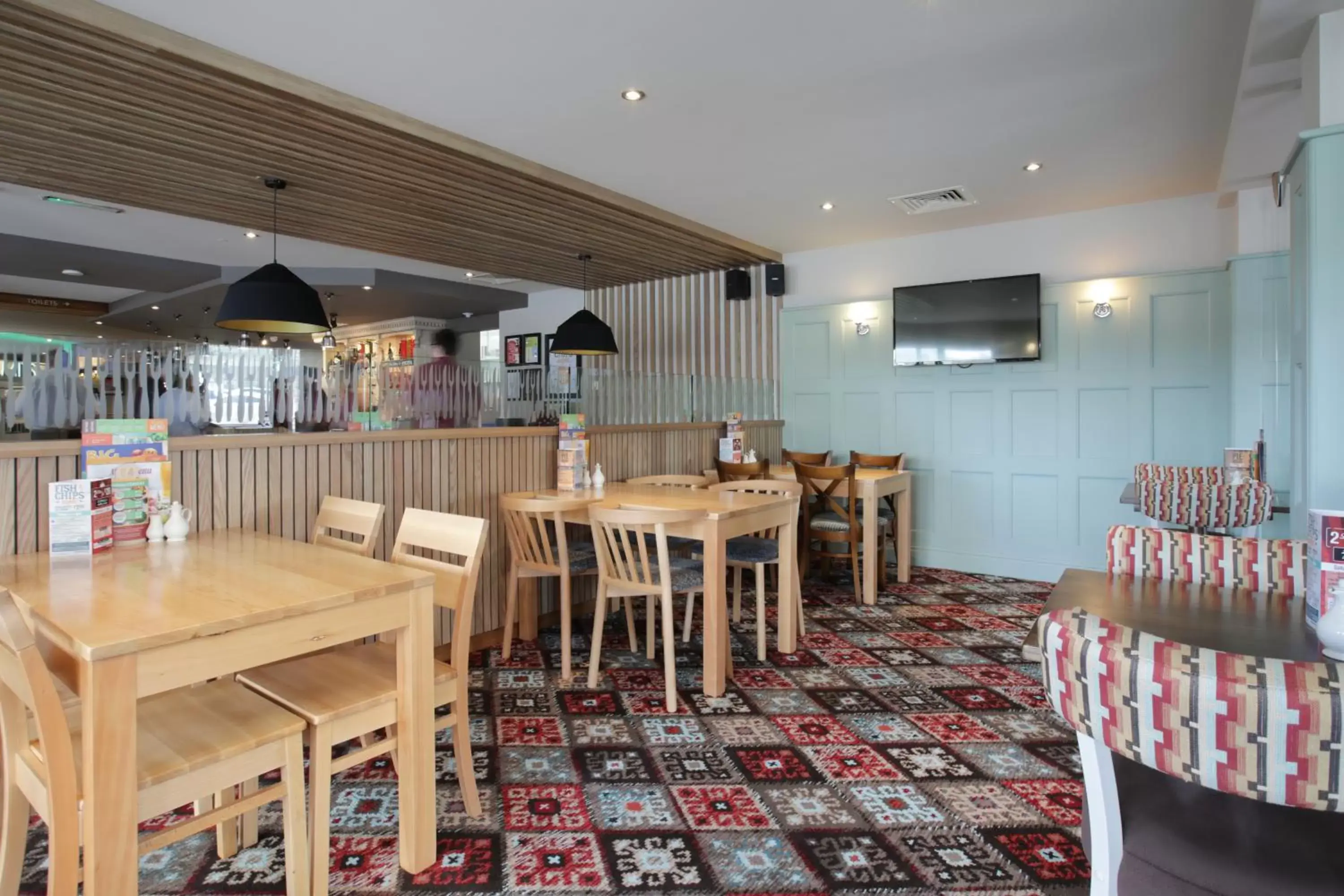 Restaurant/places to eat, Lounge/Bar in Spring River Ebbsfleet by Marston's Inns