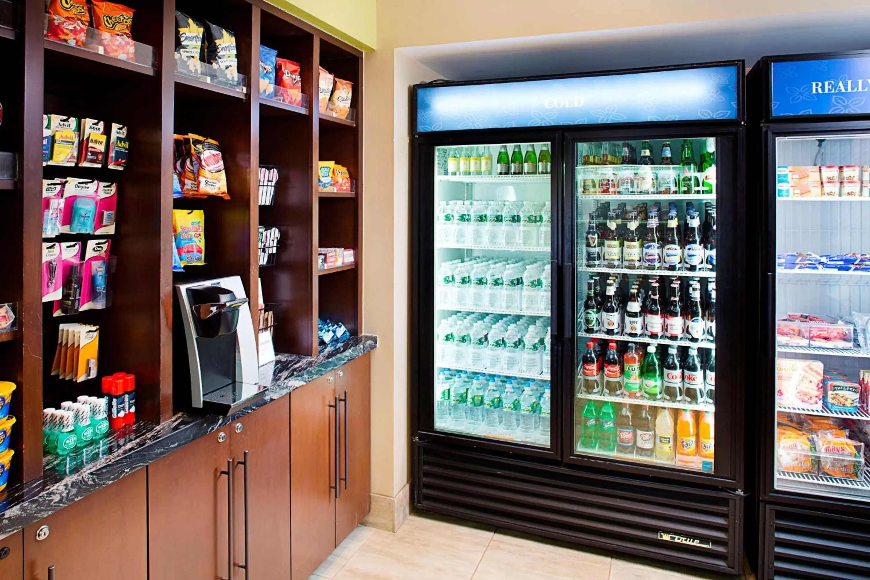 Restaurant/places to eat in Hilton Garden Inn Hartford North-Bradley International Airport Restaurant/places to eat in Hilton Garden Inn Hartford North-Bradley International Airport