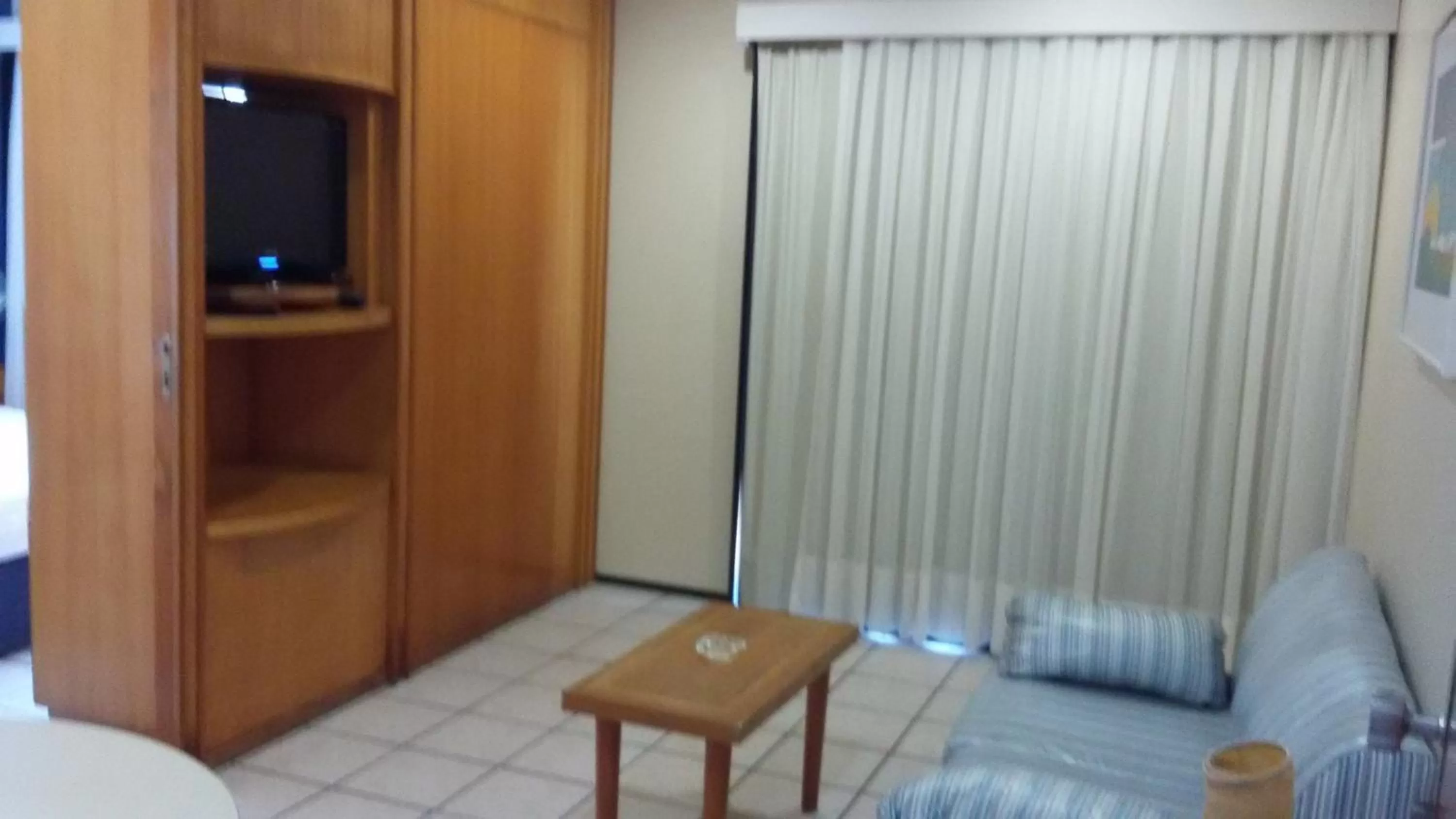 Property building in Classic Residence Beira Mar