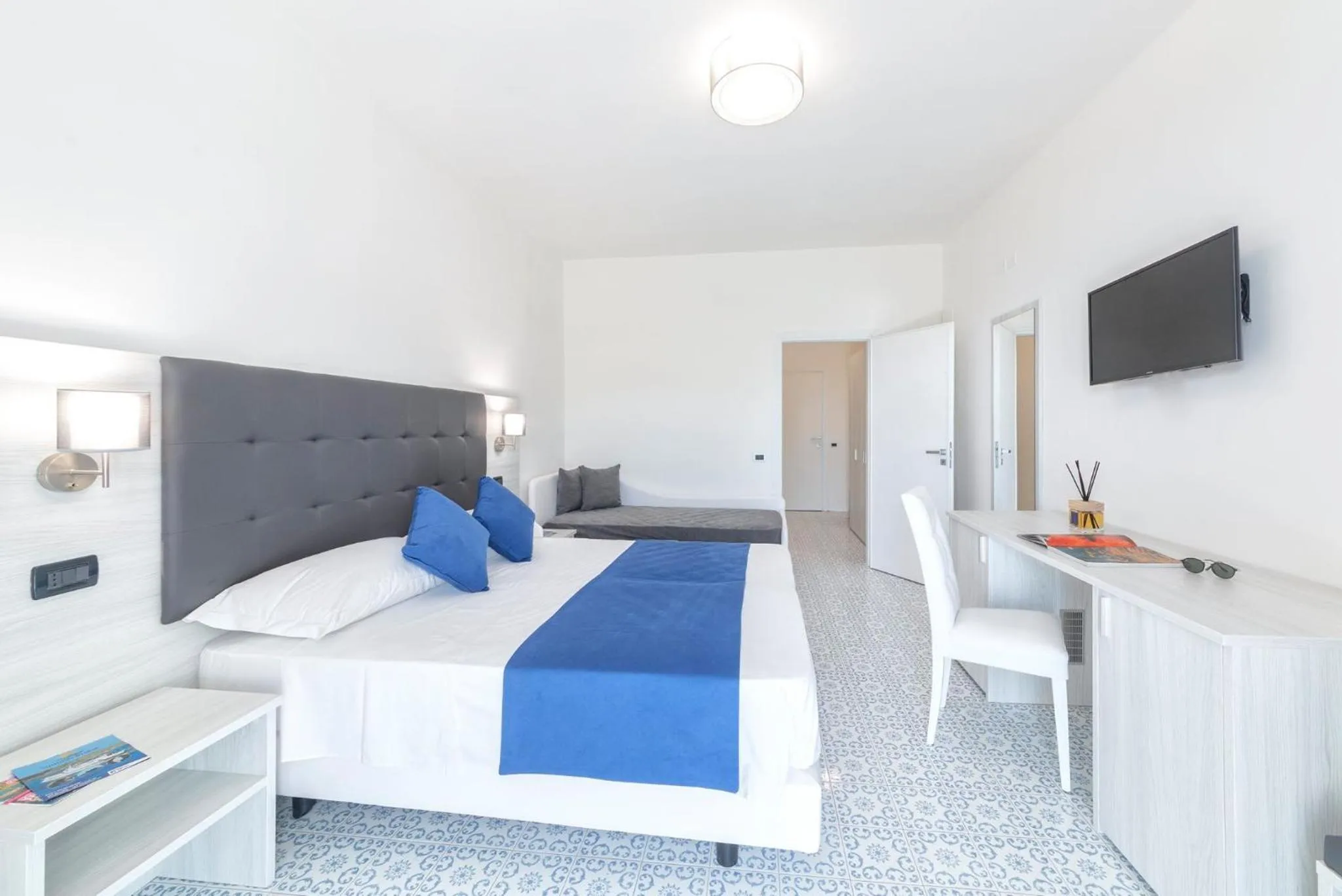 Other, Bed in Royal Sunset Hotel