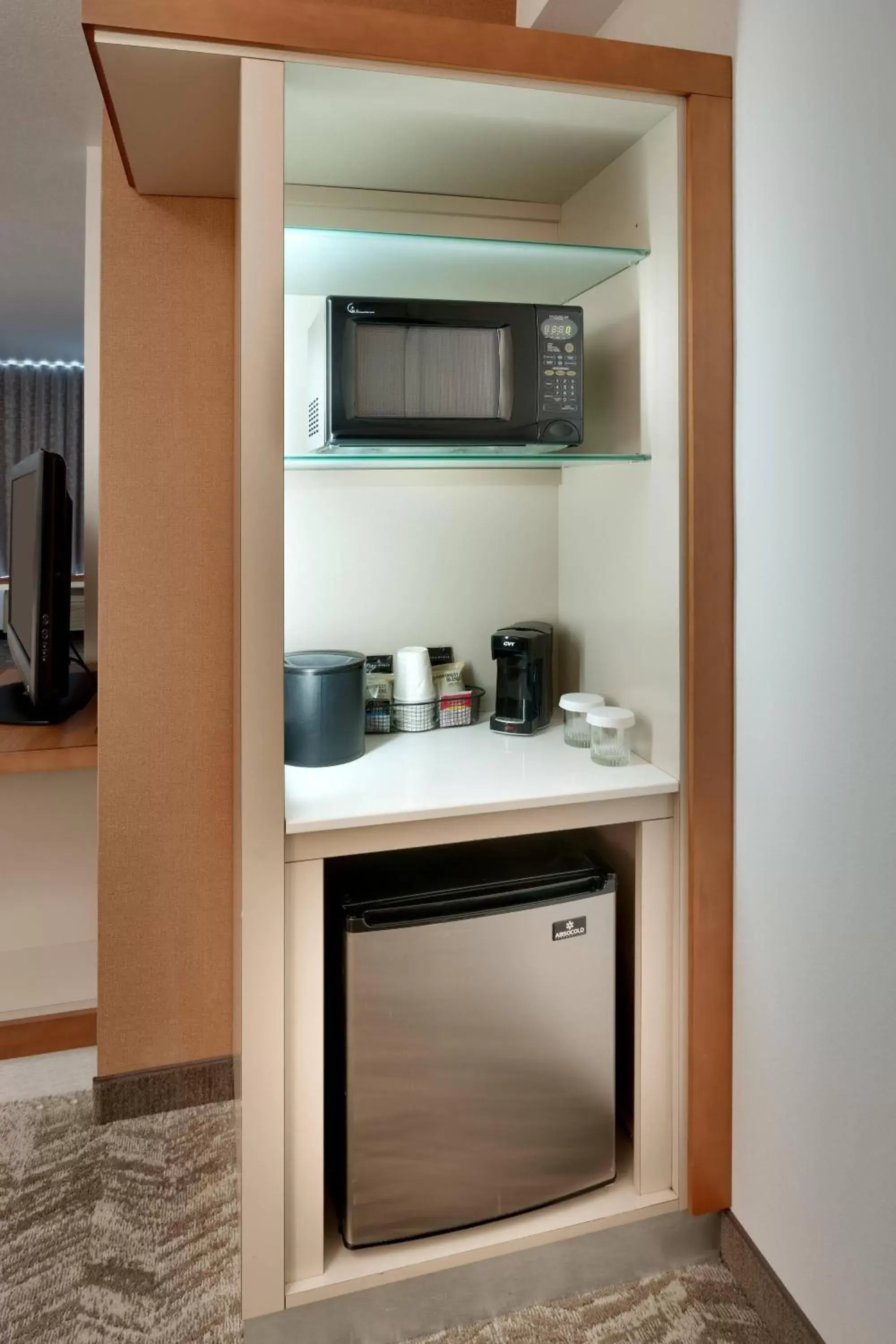 Photo of the whole room, Kitchen/Kitchenette in SpringHill Suites by Marriott Rexburg