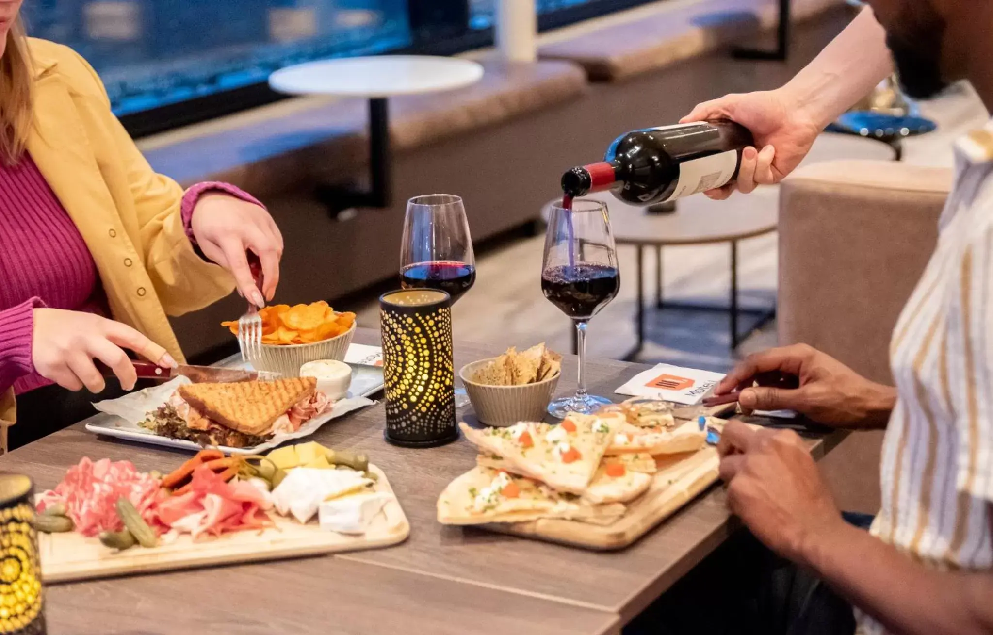 Restaurant/places to eat in Motel L Lund Restaurant/places to eat in Motel L Lund