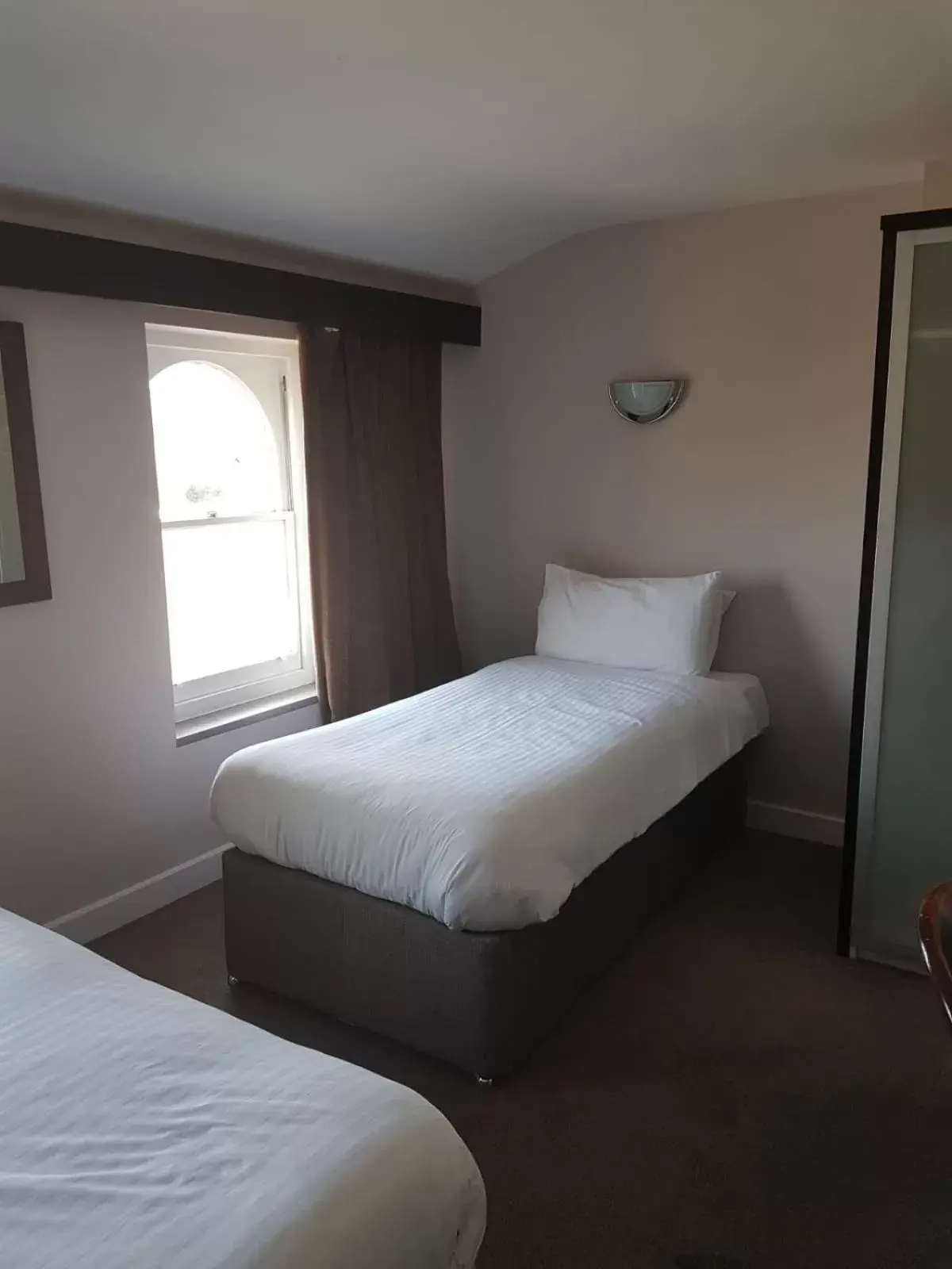 Bedroom, Bed in Hatfield Lodge