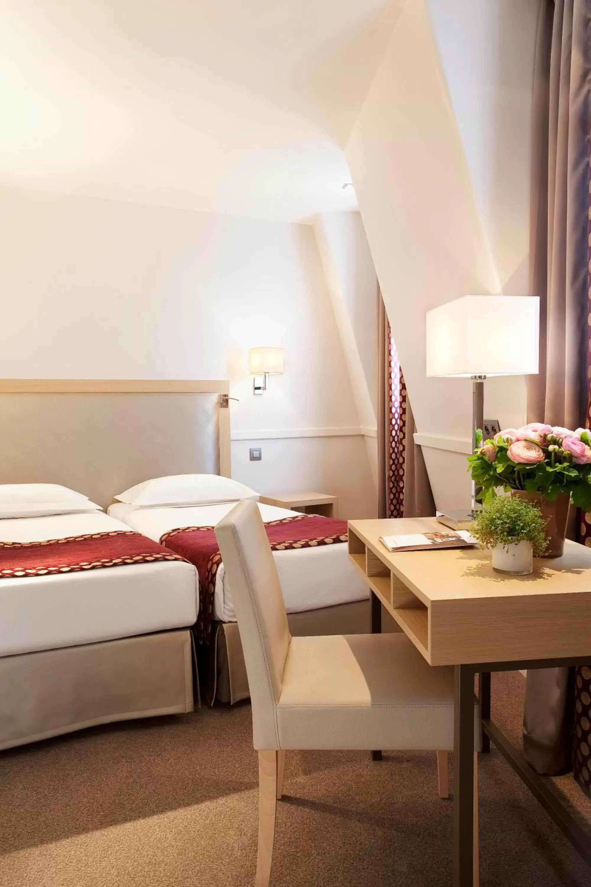 Bed in Floride-Etoile Bed in Floride-Etoile