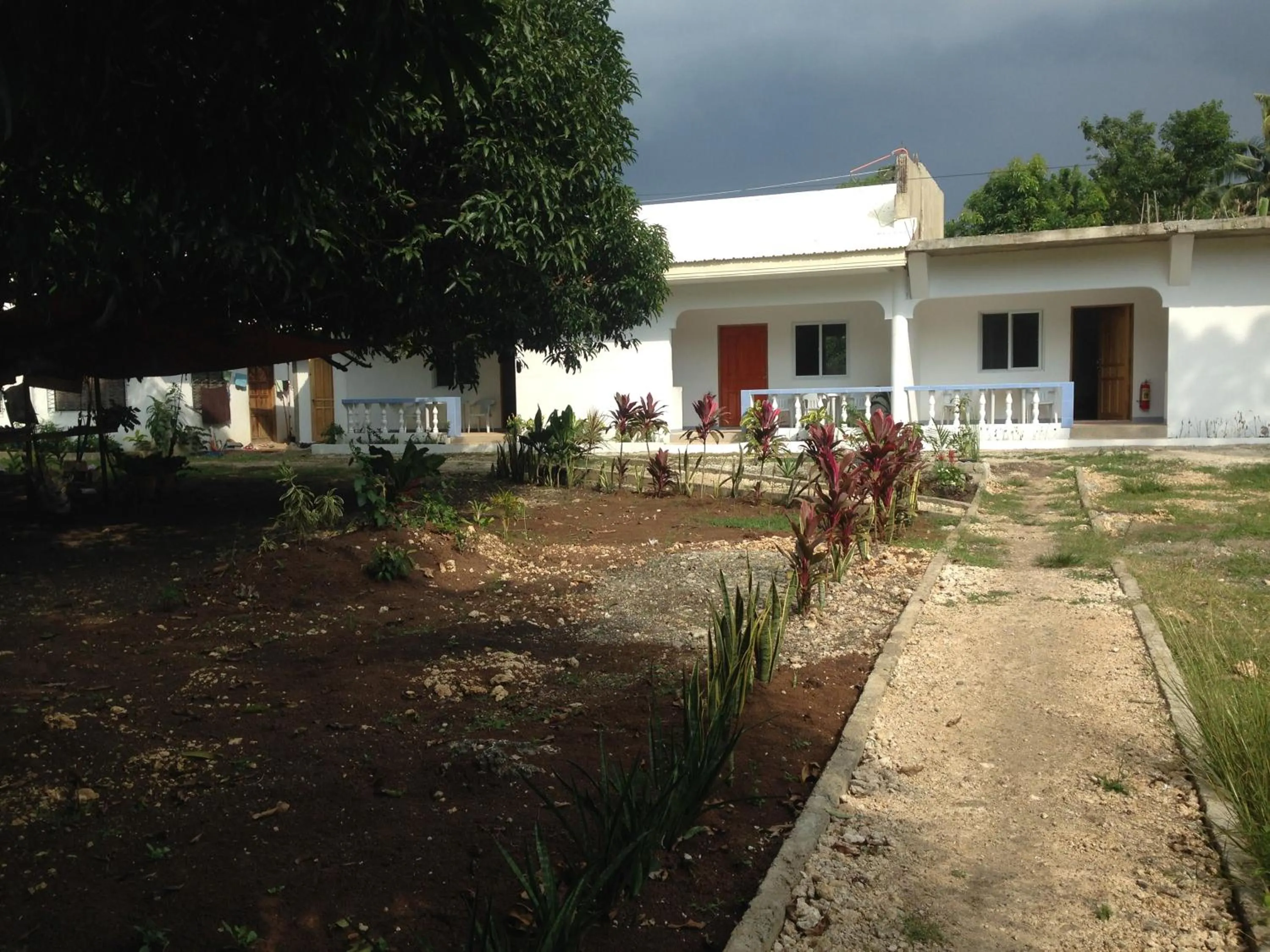 Natural landscape in Mangoes Place