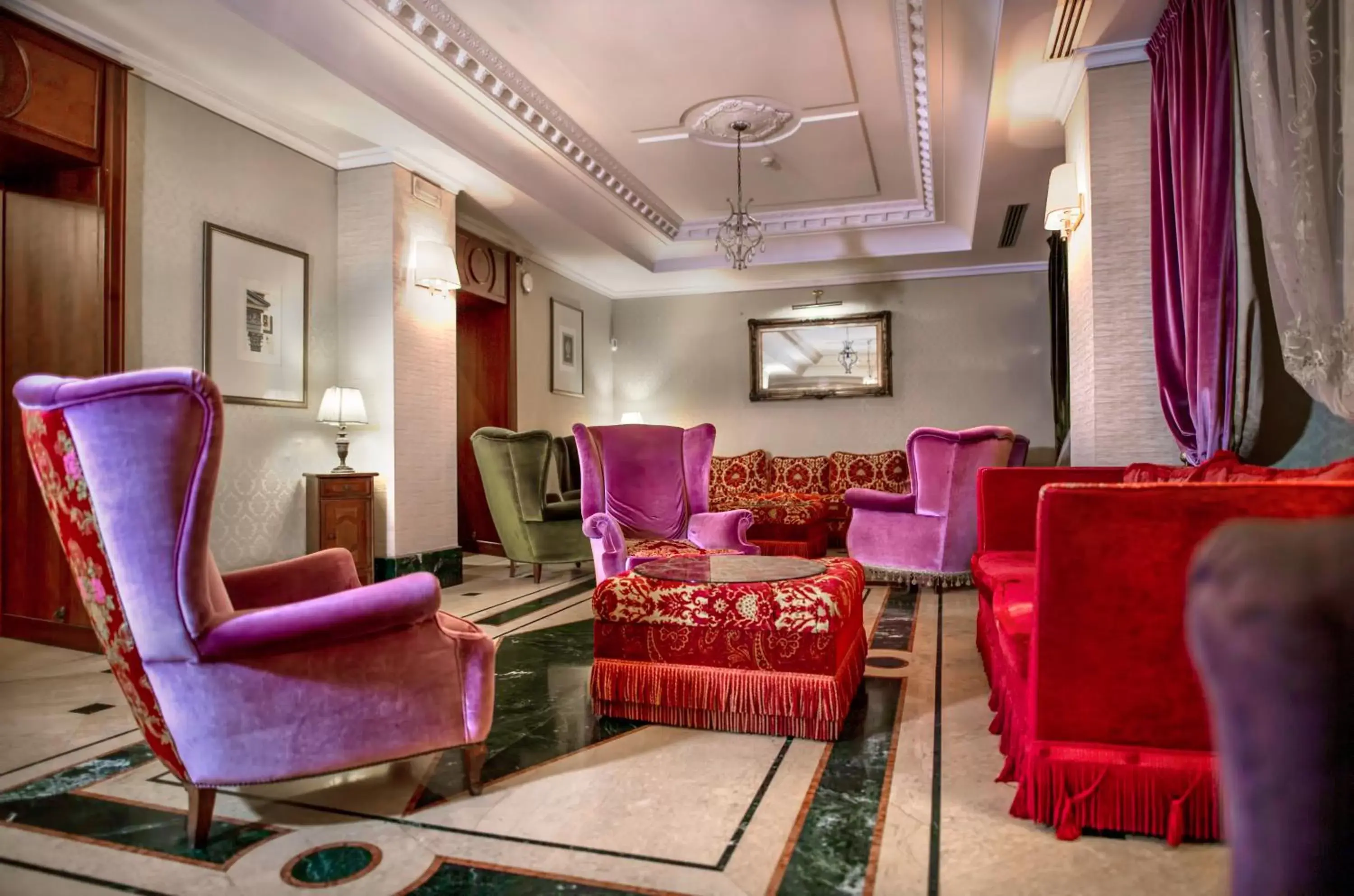 Living room, Seating Area in LH Hotel Andreotti