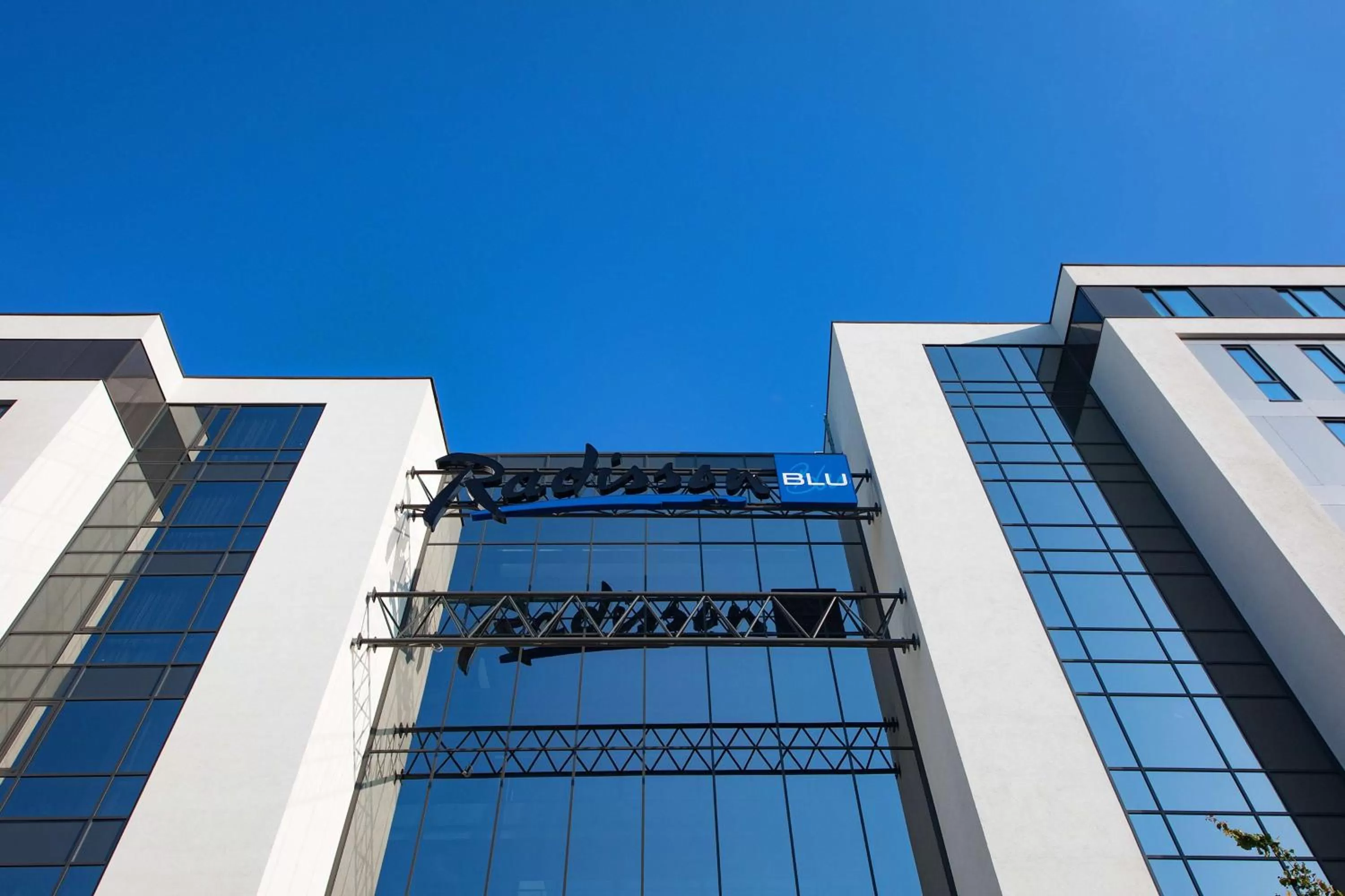 Property building in Radisson Blu Hotel Oslo Alna