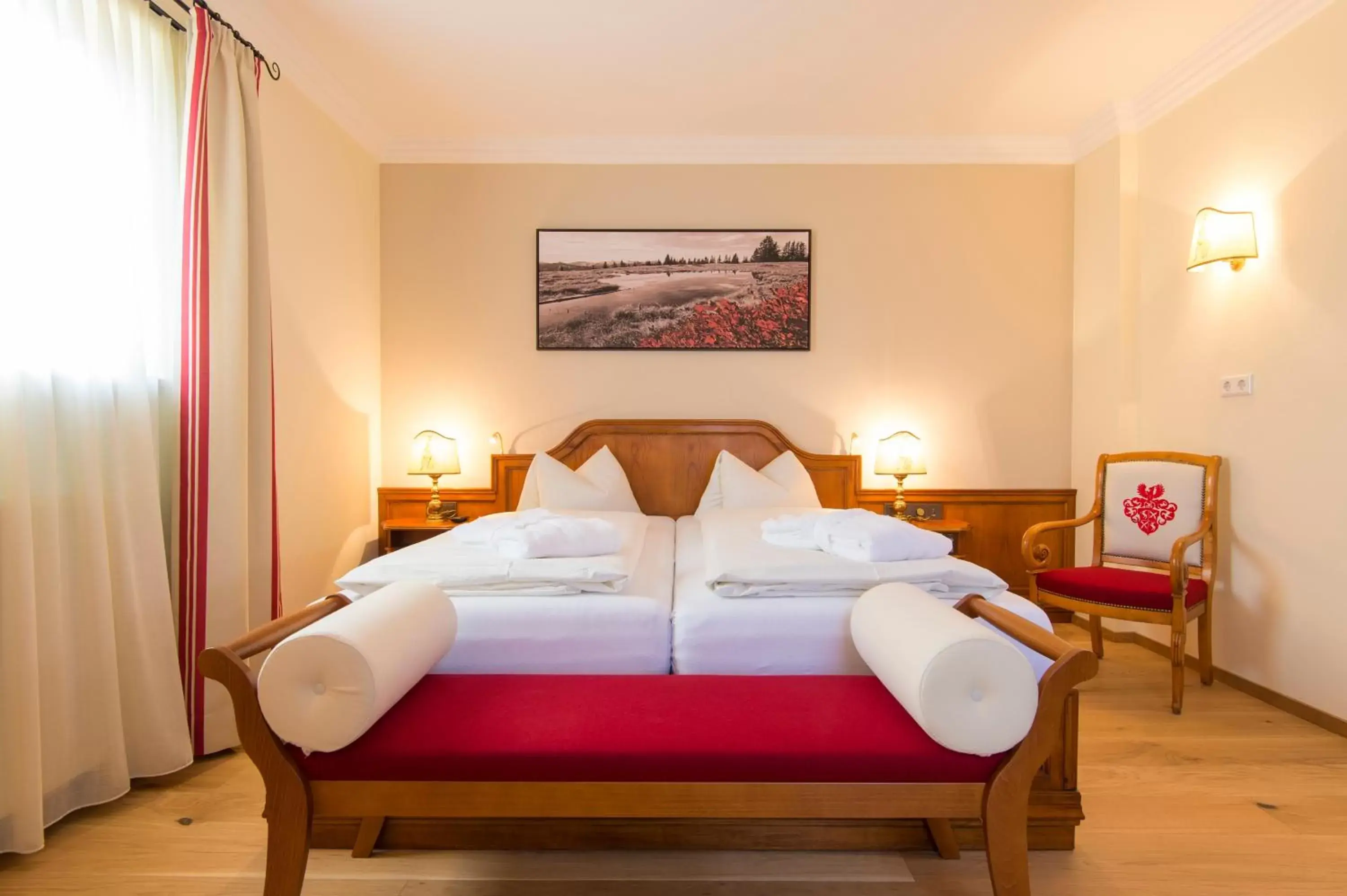 Double Room with Balcony in Hotel Zum Jungen Römer Double Room with Balcony in Hotel Zum Jungen Römer