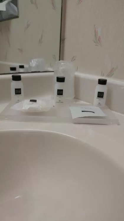 Bathroom in Country Inn & Suites by Radisson, Waterloo, IA