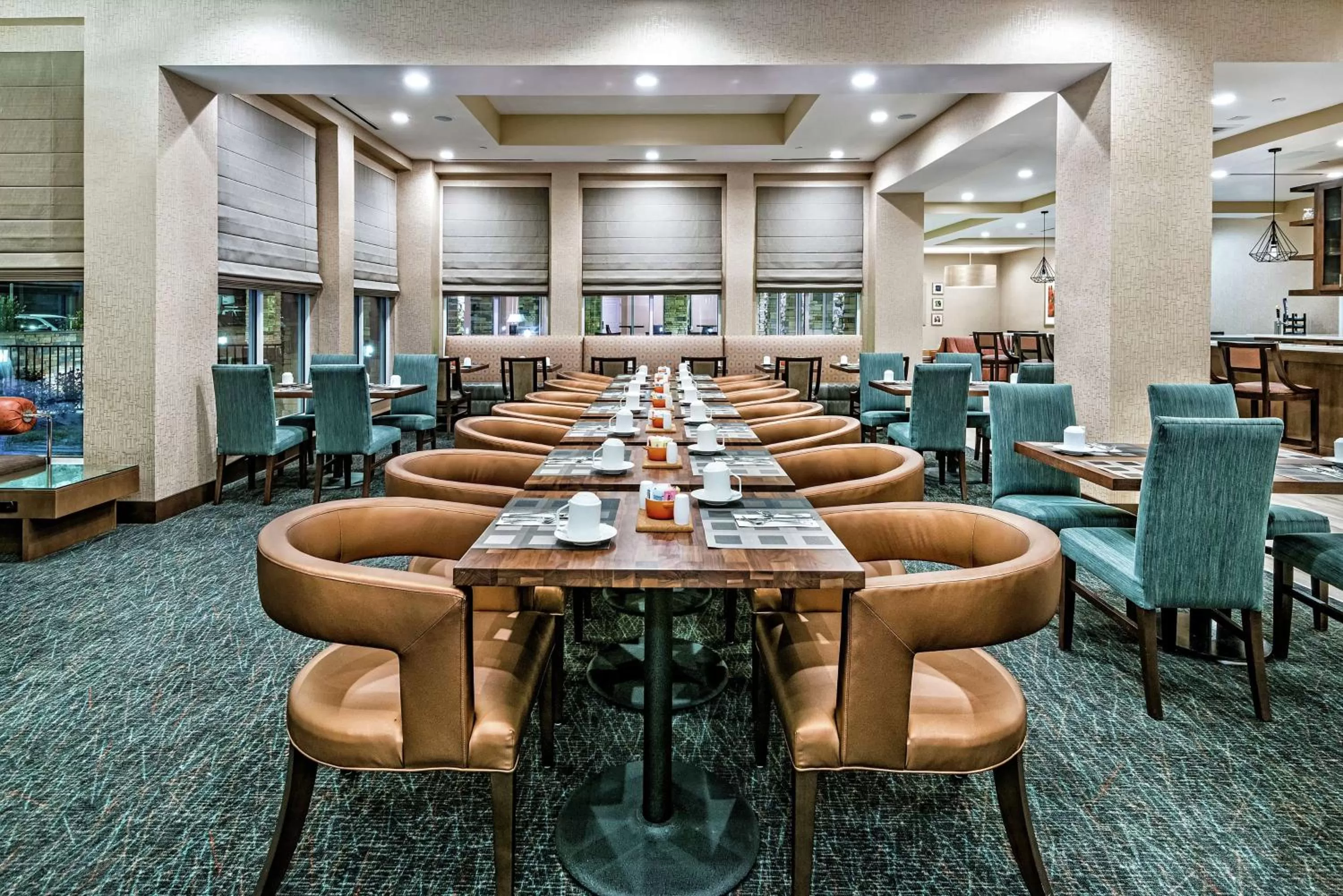 Restaurant/places to eat in Hilton Garden Inn San Marcos