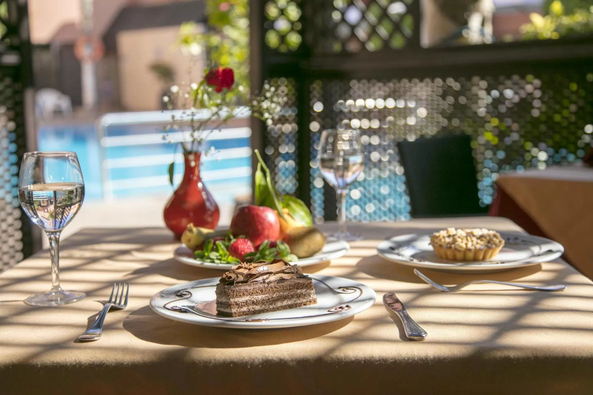 Food and drinks in Diwane Hotel & Spa Marrakech