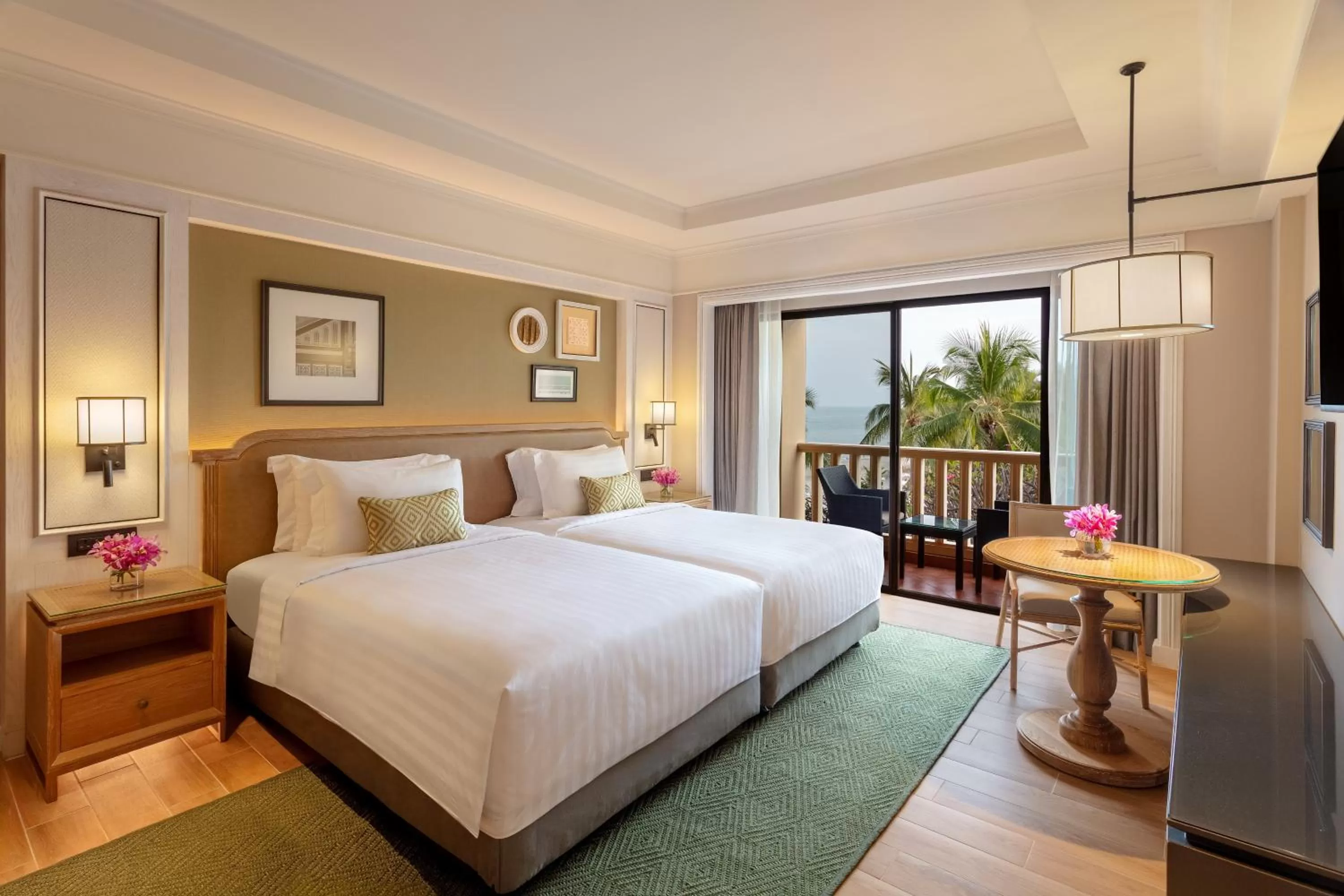 Photo of the whole room, Bed in Dusit Thani Hua Hin