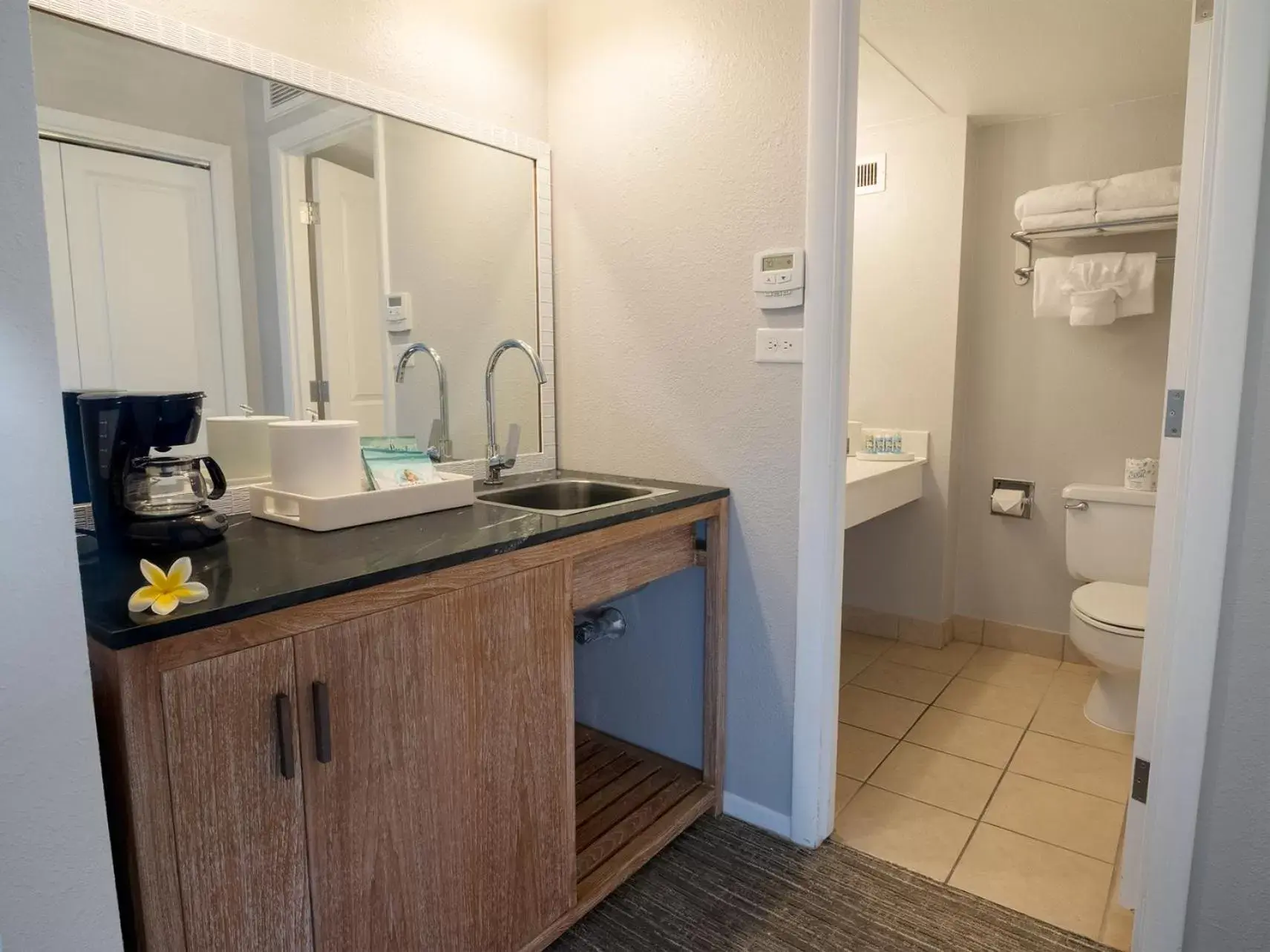 Bathroom in Royal Kona Resort