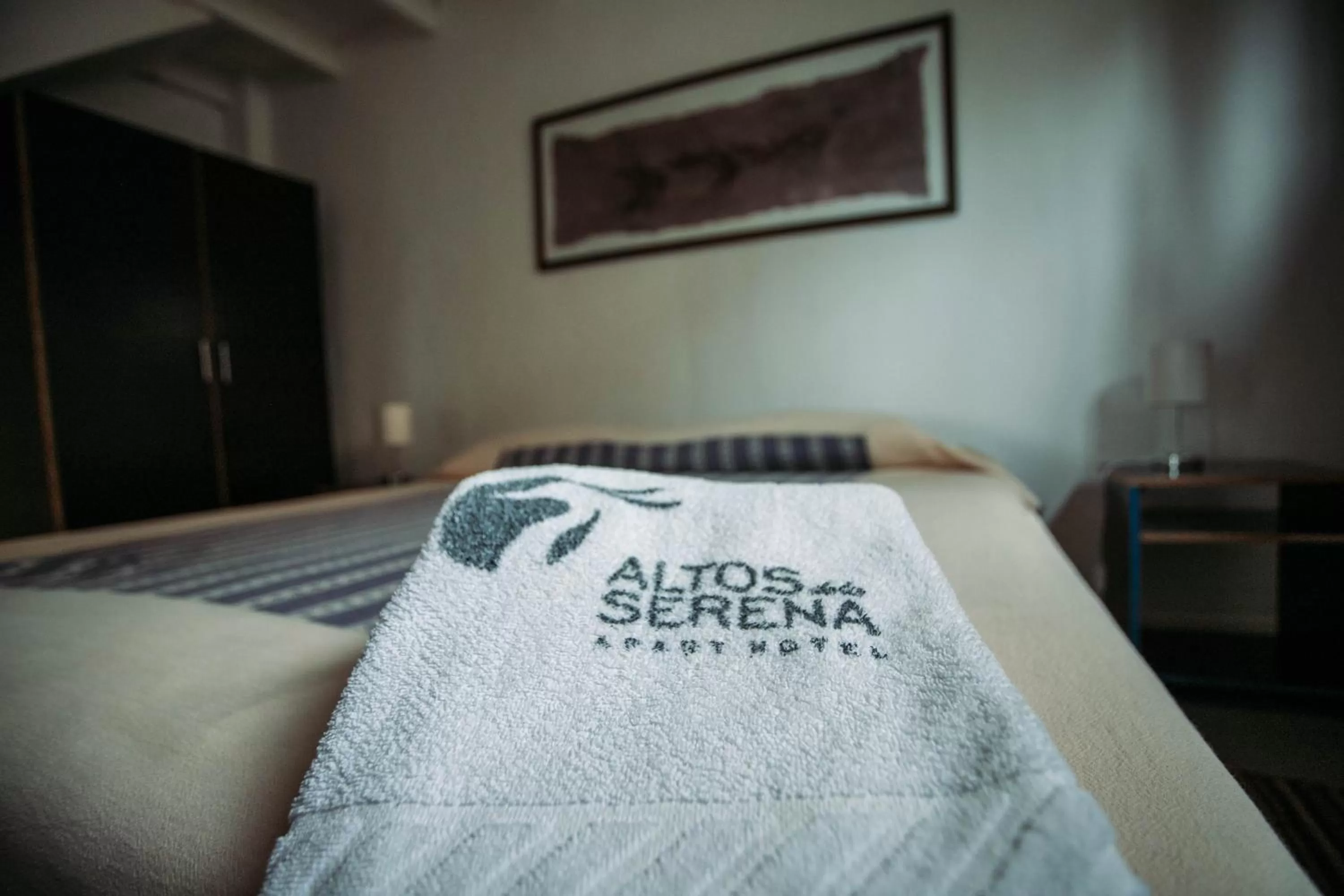 Bedroom, Bed in Altos de la Serena Apart Hotel