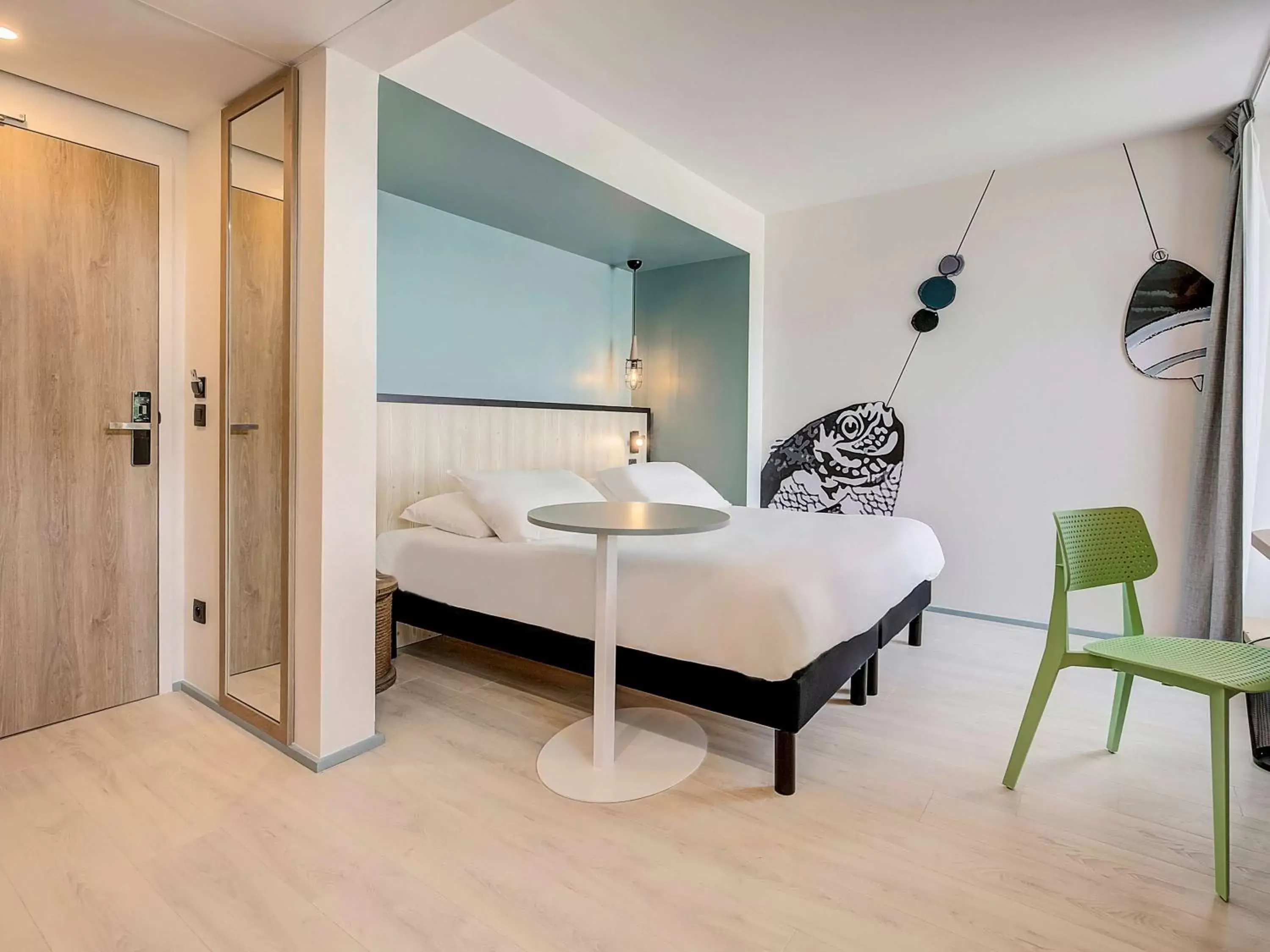 Bed in ibis Styles Arcachon Gujan Mestras