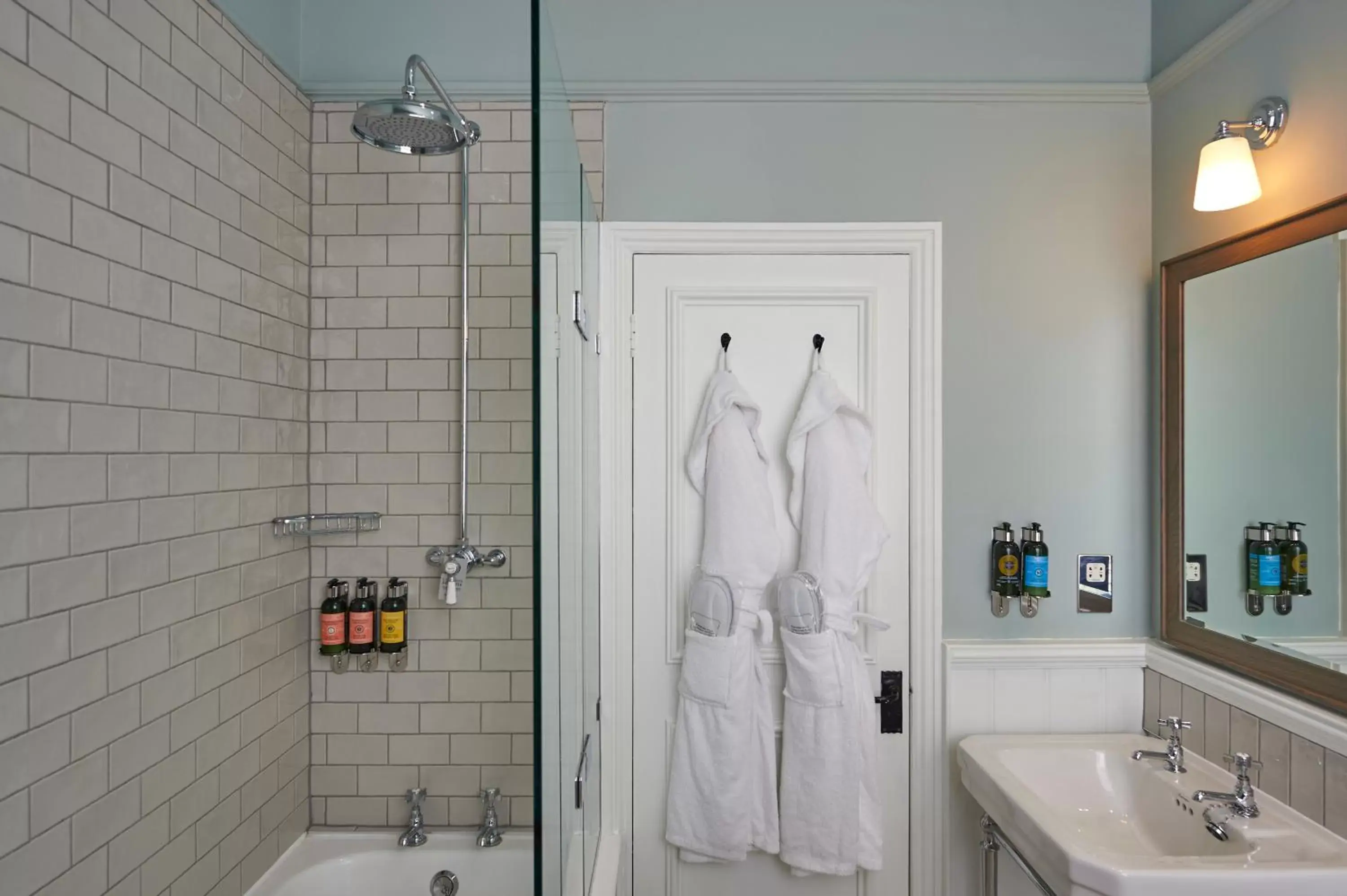 Shower, Bathroom in Hotel du Vin Winchester